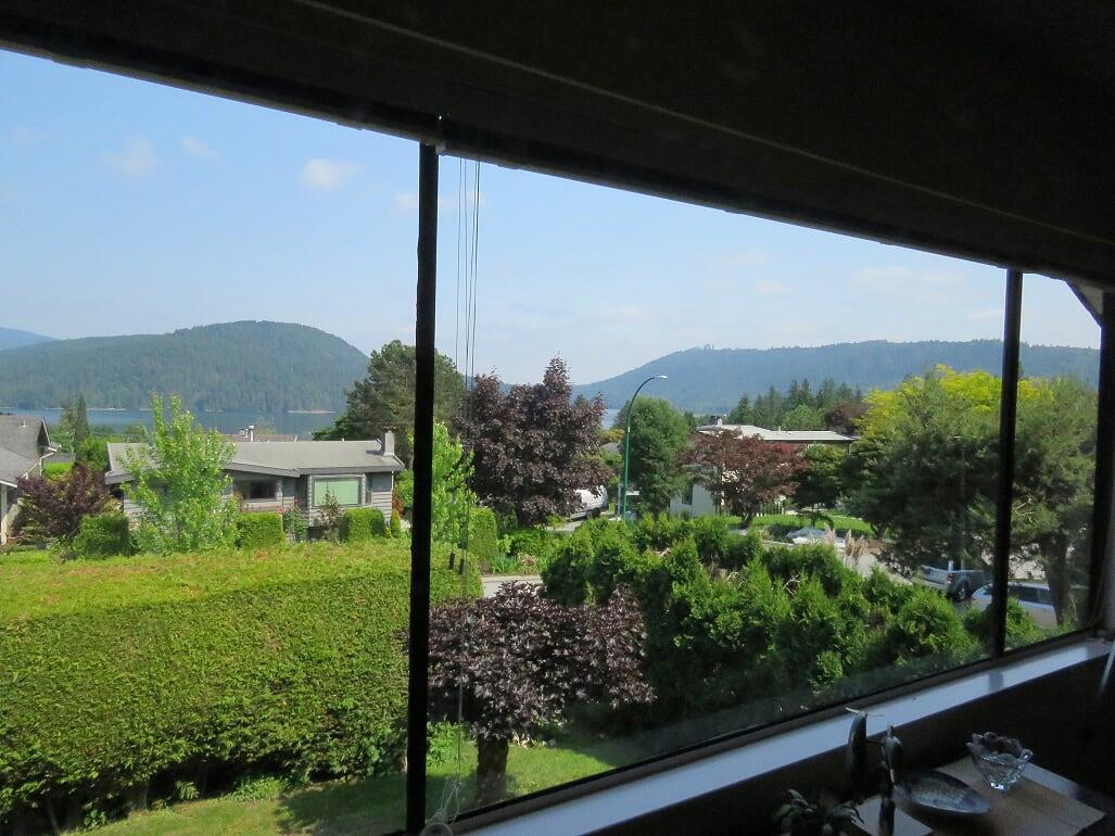 453 Felton Rd, North Vancouver 2