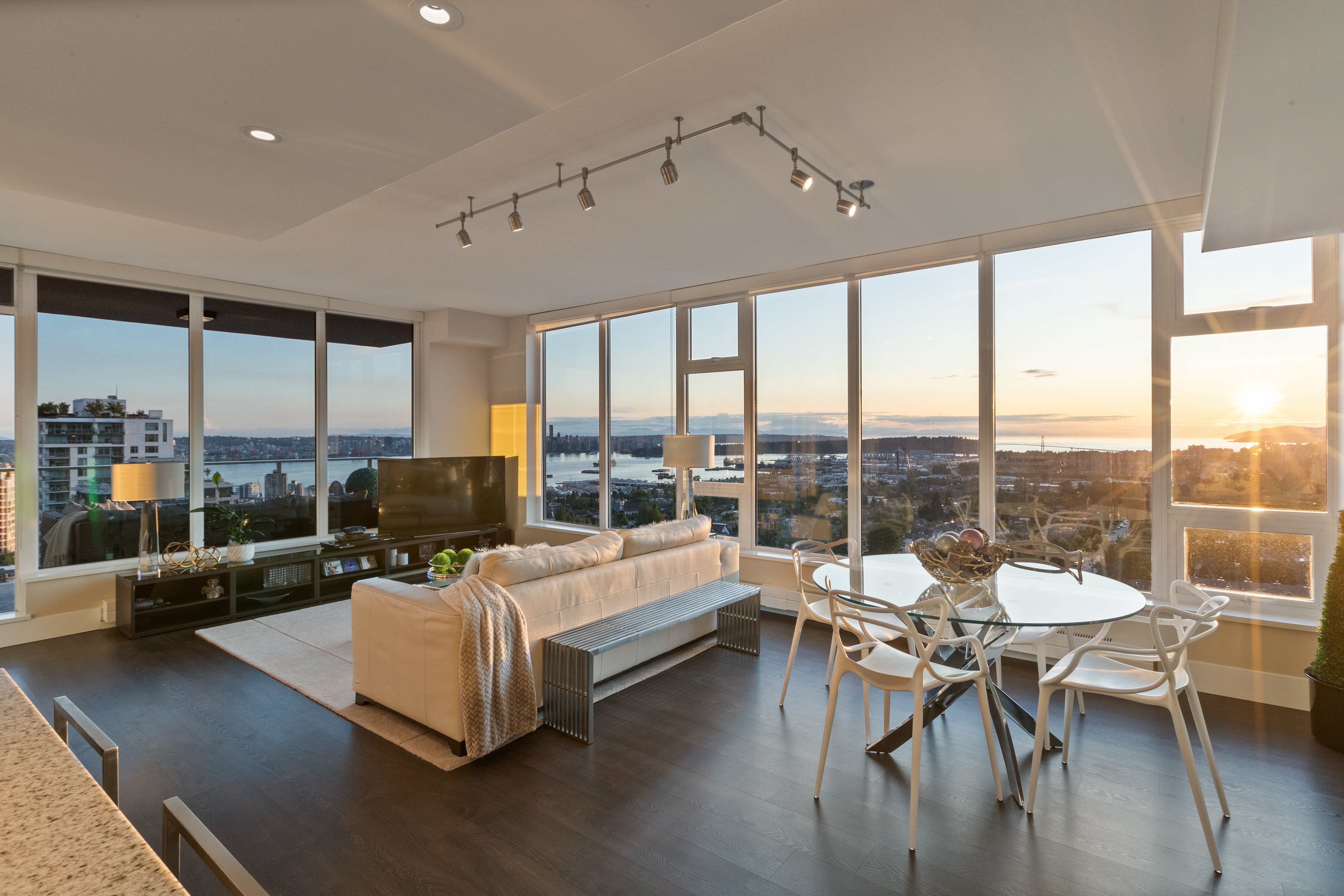 #1606 - 150 W 15th St, North Vancouver 6