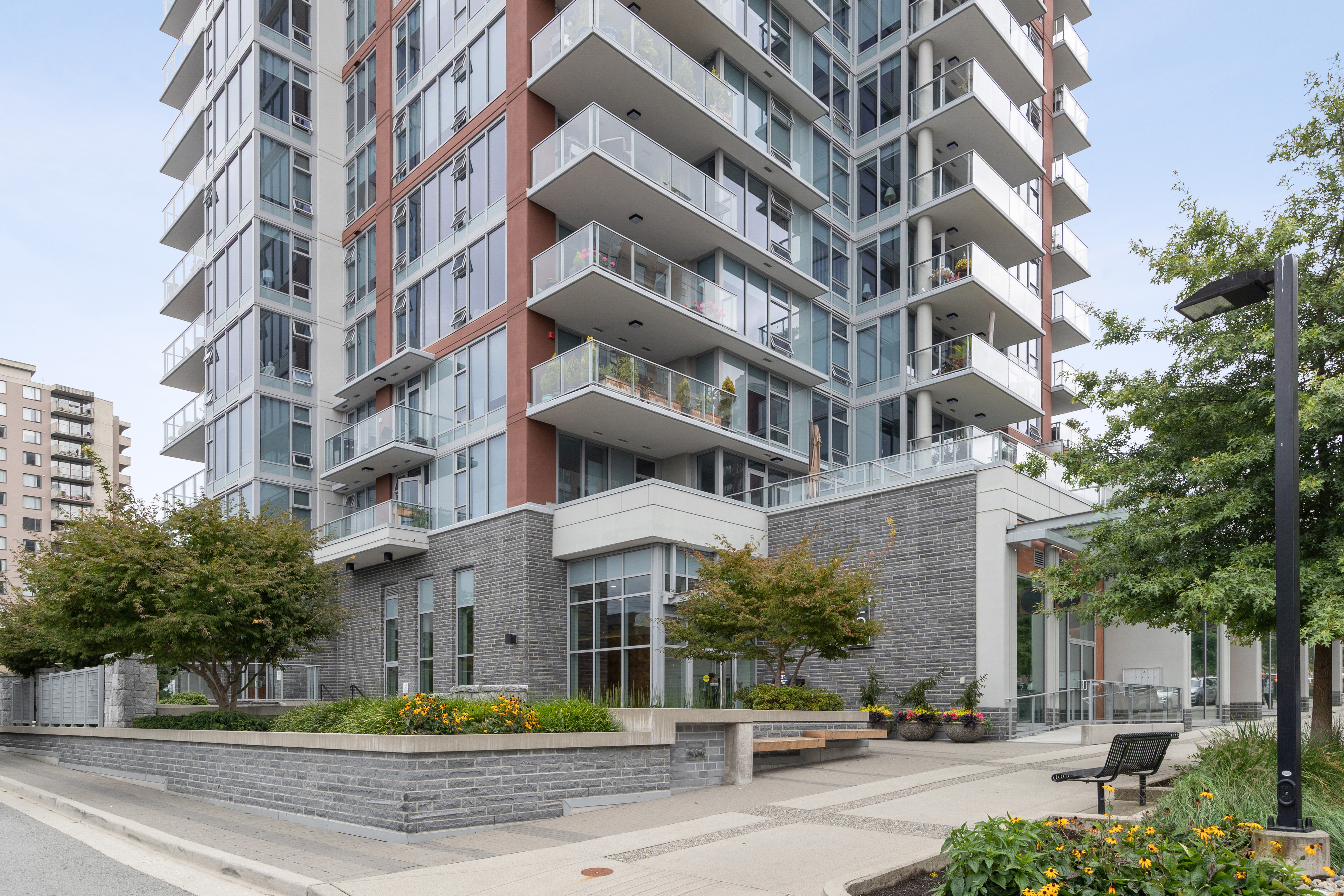 #1606 - 150 W 15th St, North Vancouver 38