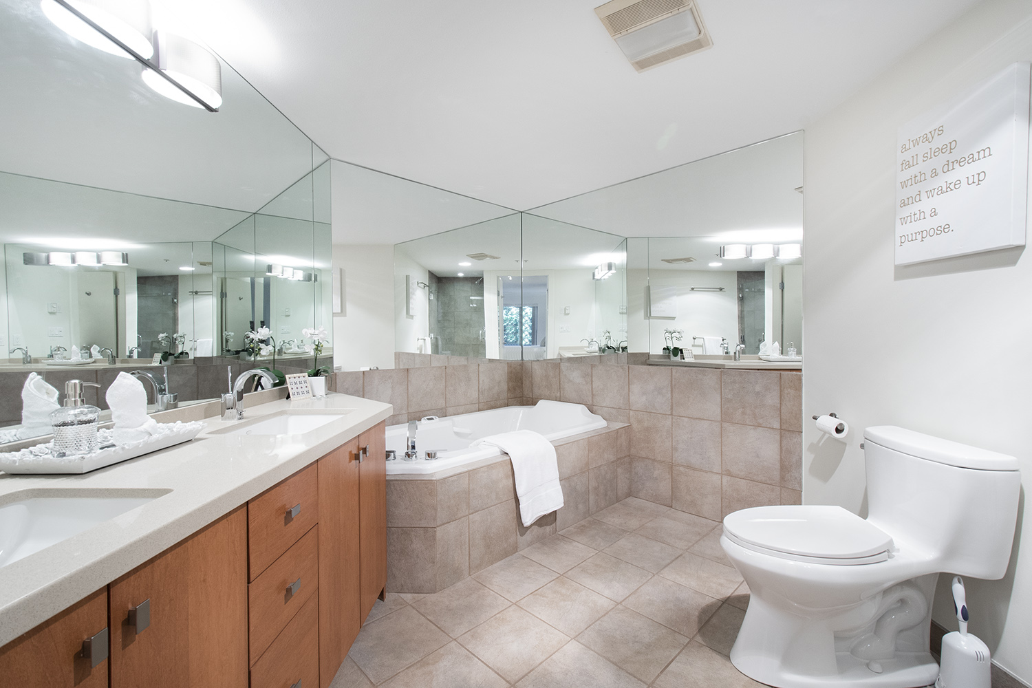 #102 - 3288 Capilano Crescent, North Vancouver 23