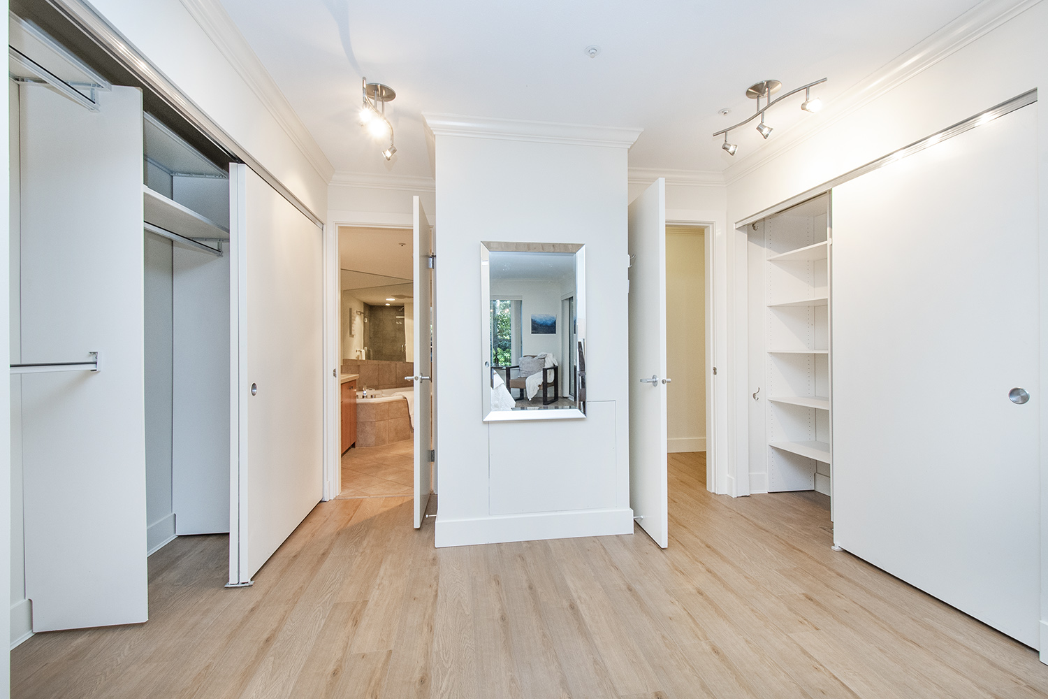 #102 - 3288 Capilano Crescent, North Vancouver 22