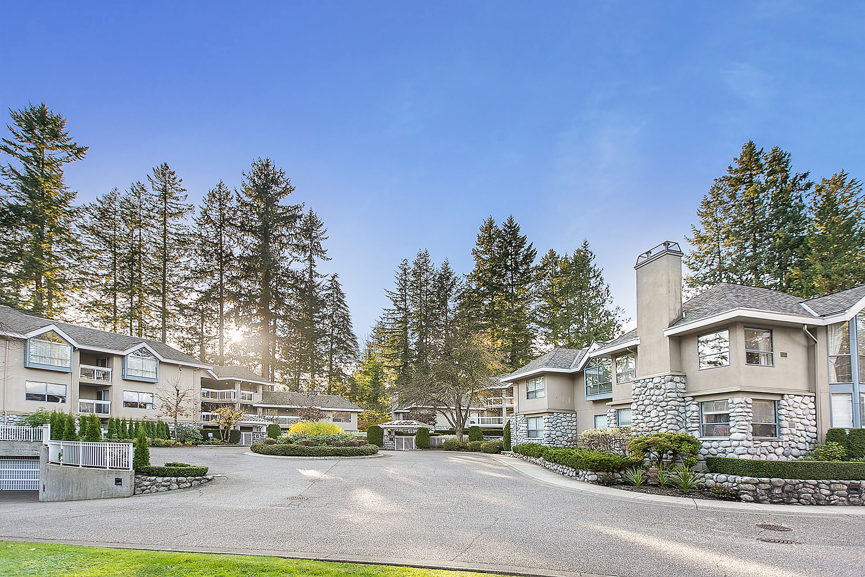 #102 - 3288 Capilano Crescent, North Vancouver 30