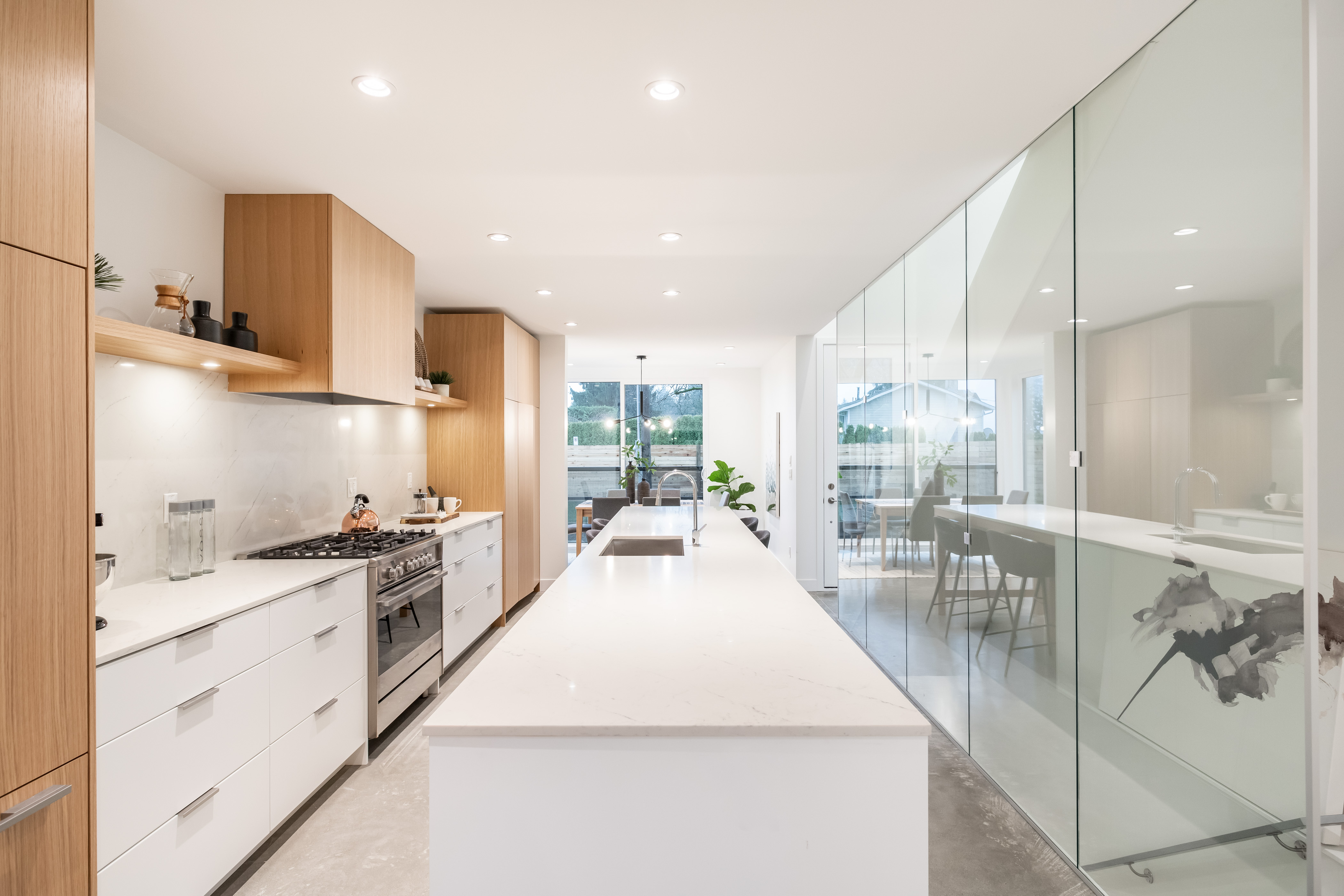 1032 Beaufort Road, North Vancouver 12