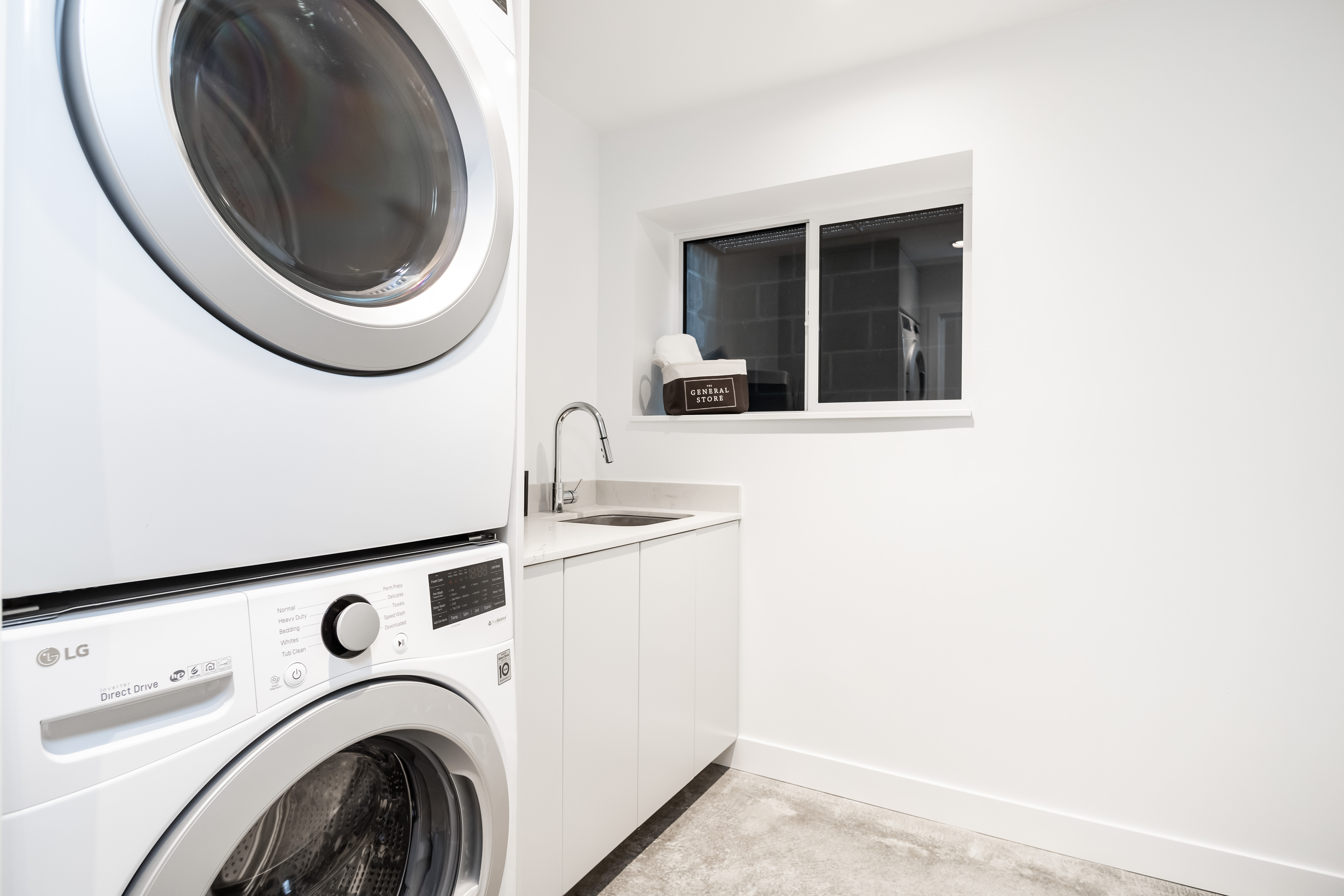 1032 Beaufort Road, North Vancouver 28