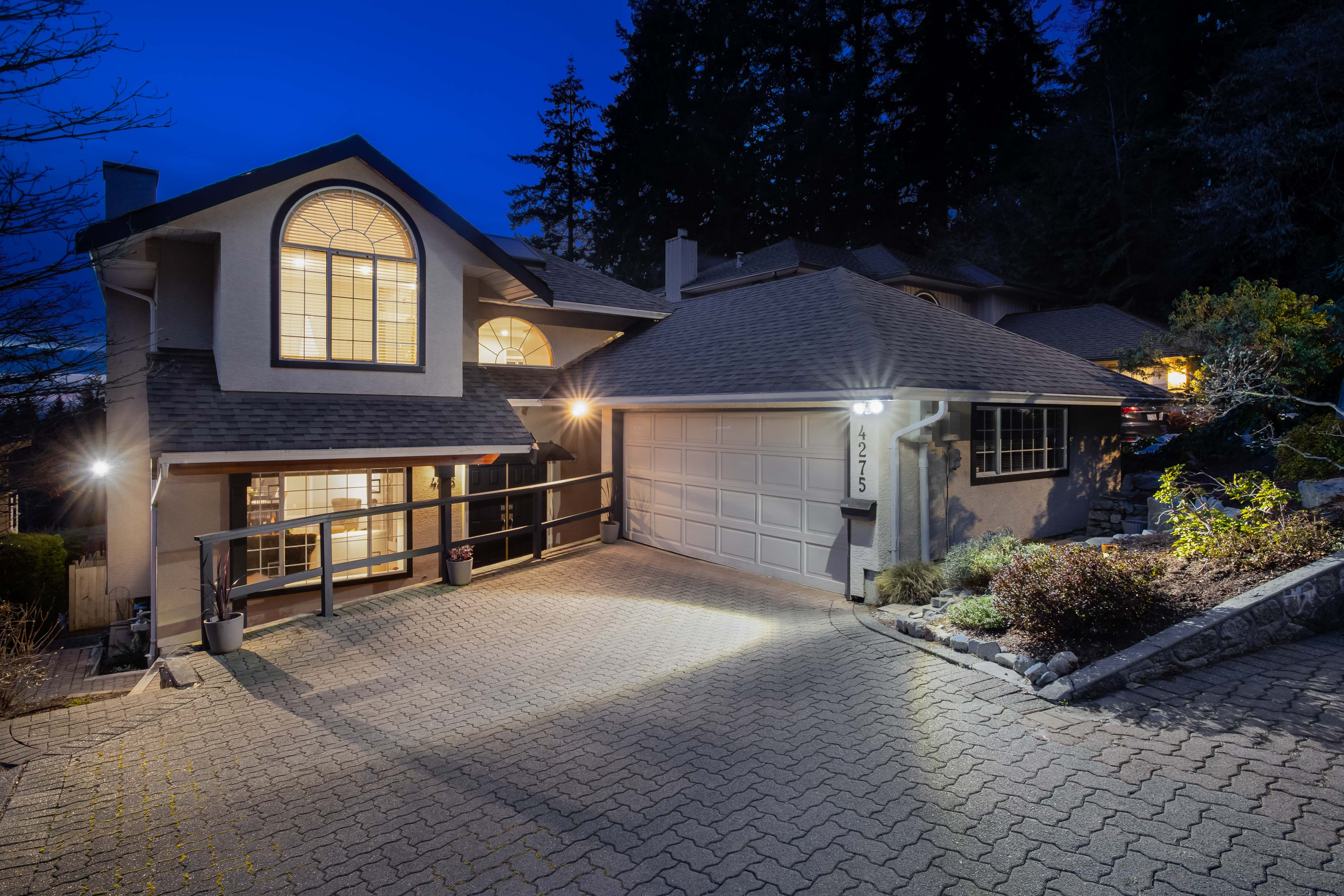 4275 St. Georges Ave, North Vancouver 3