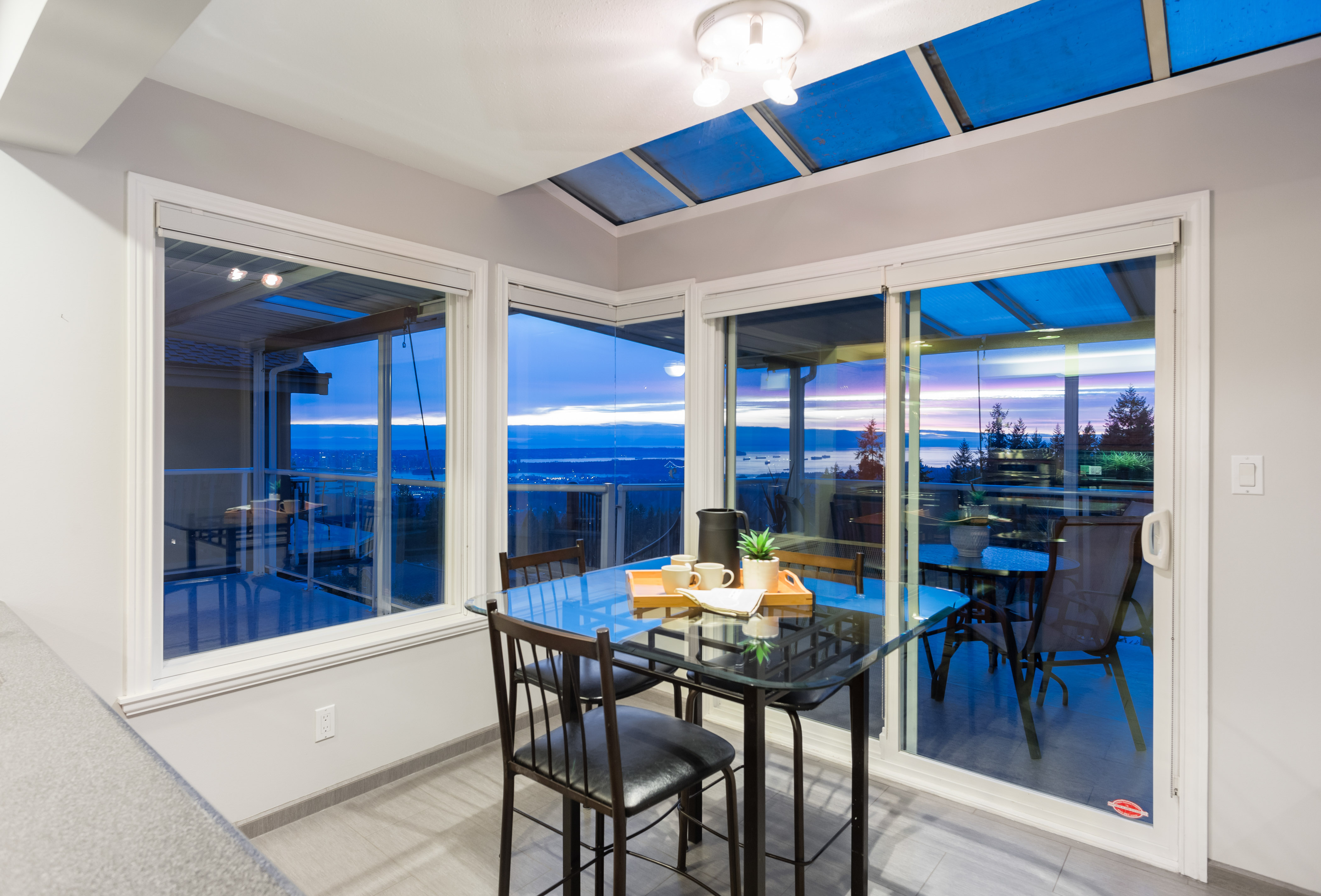 4275 St. Georges Ave, North Vancouver 19