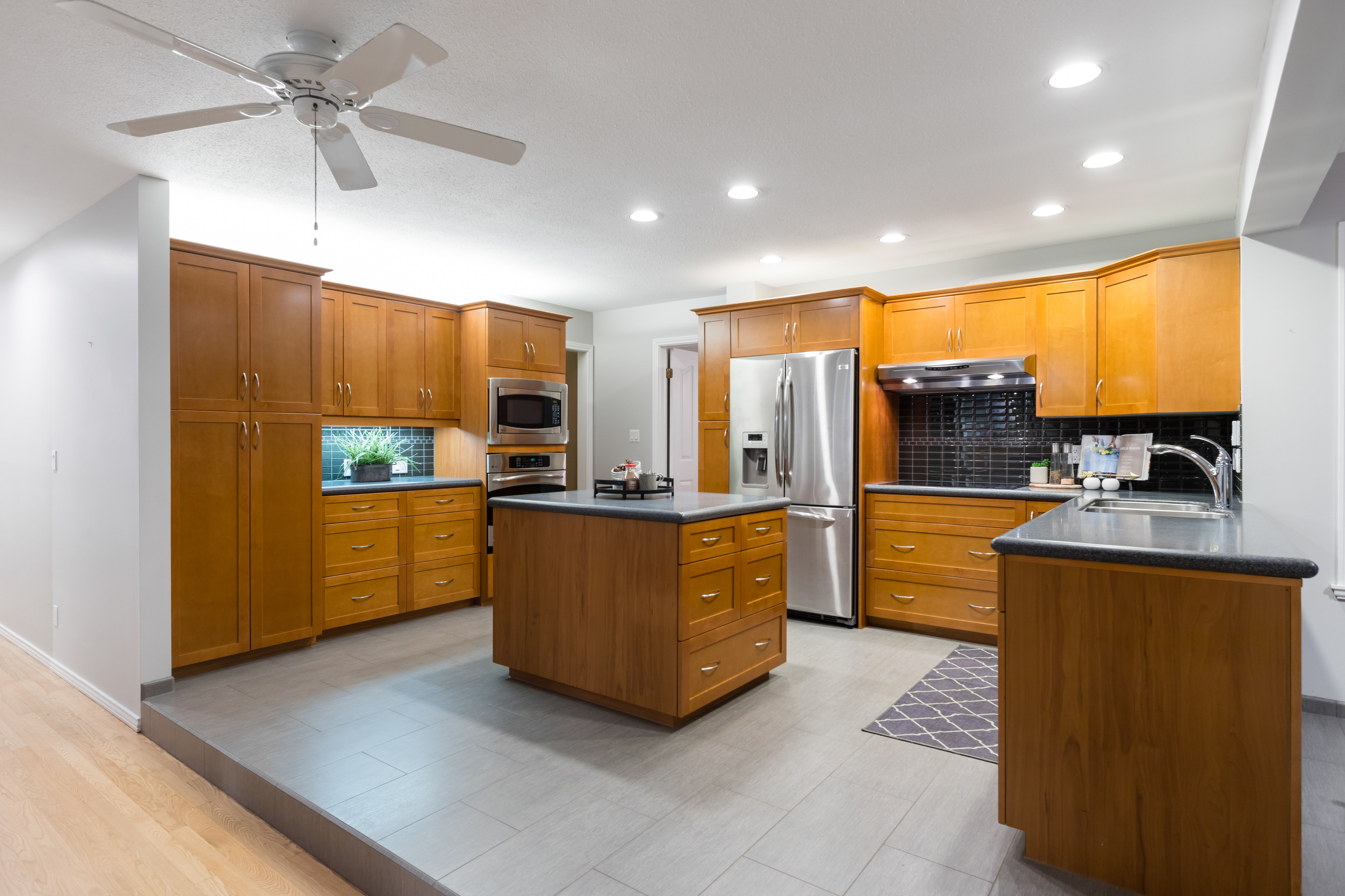 4275 St. Georges Ave, North Vancouver 16