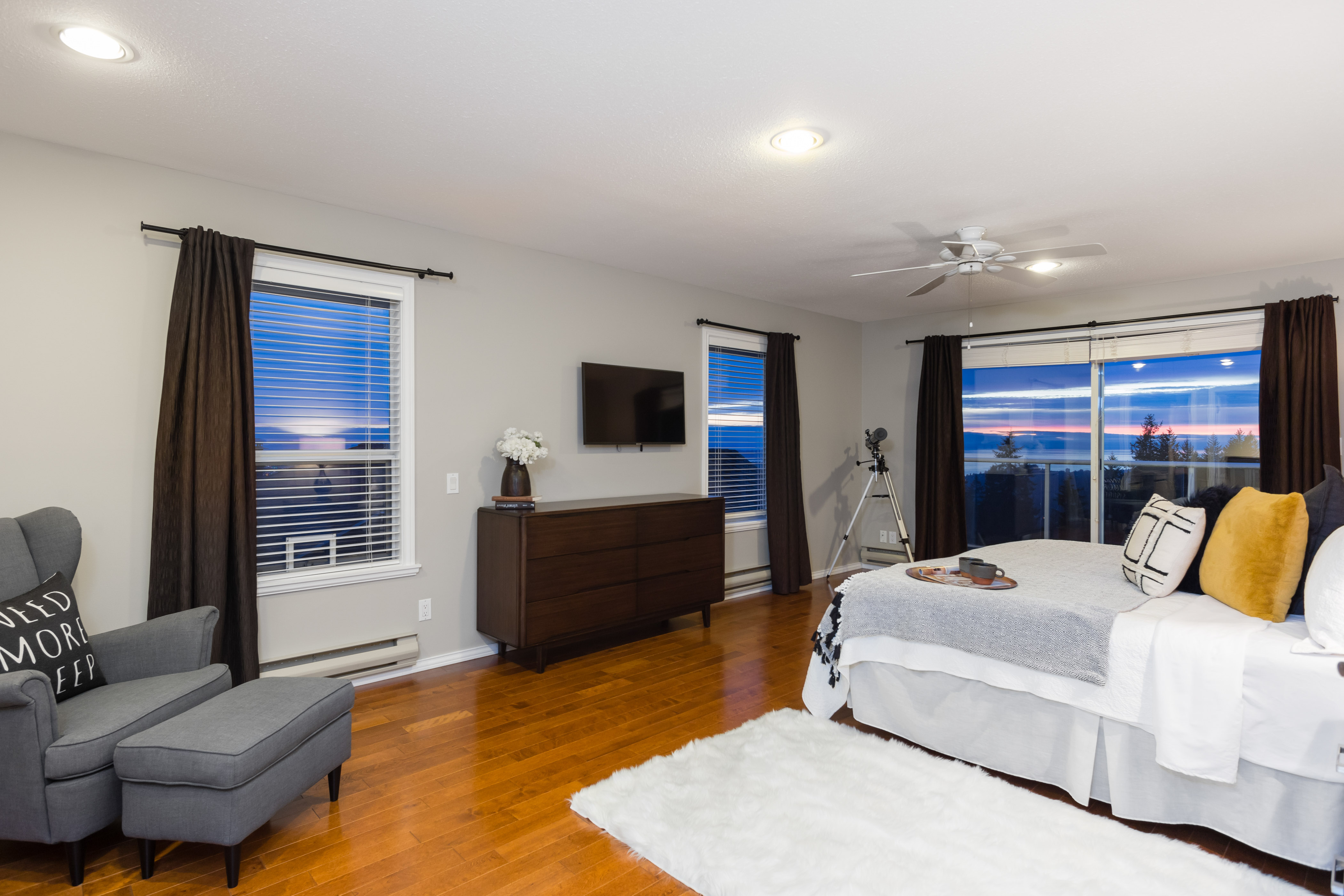4275 St. Georges Ave, North Vancouver 33