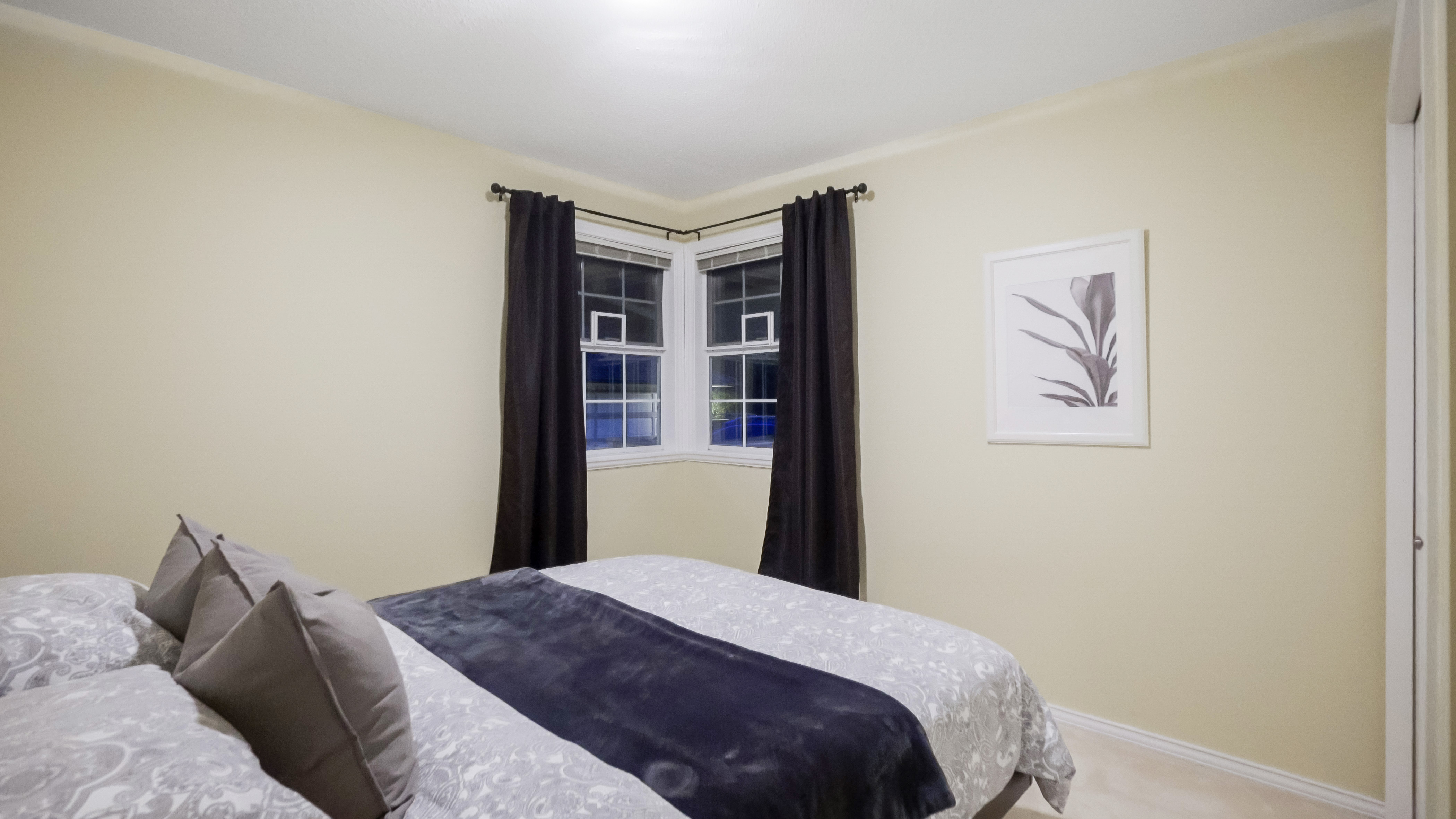 4275 St. Georges Ave, North Vancouver 36