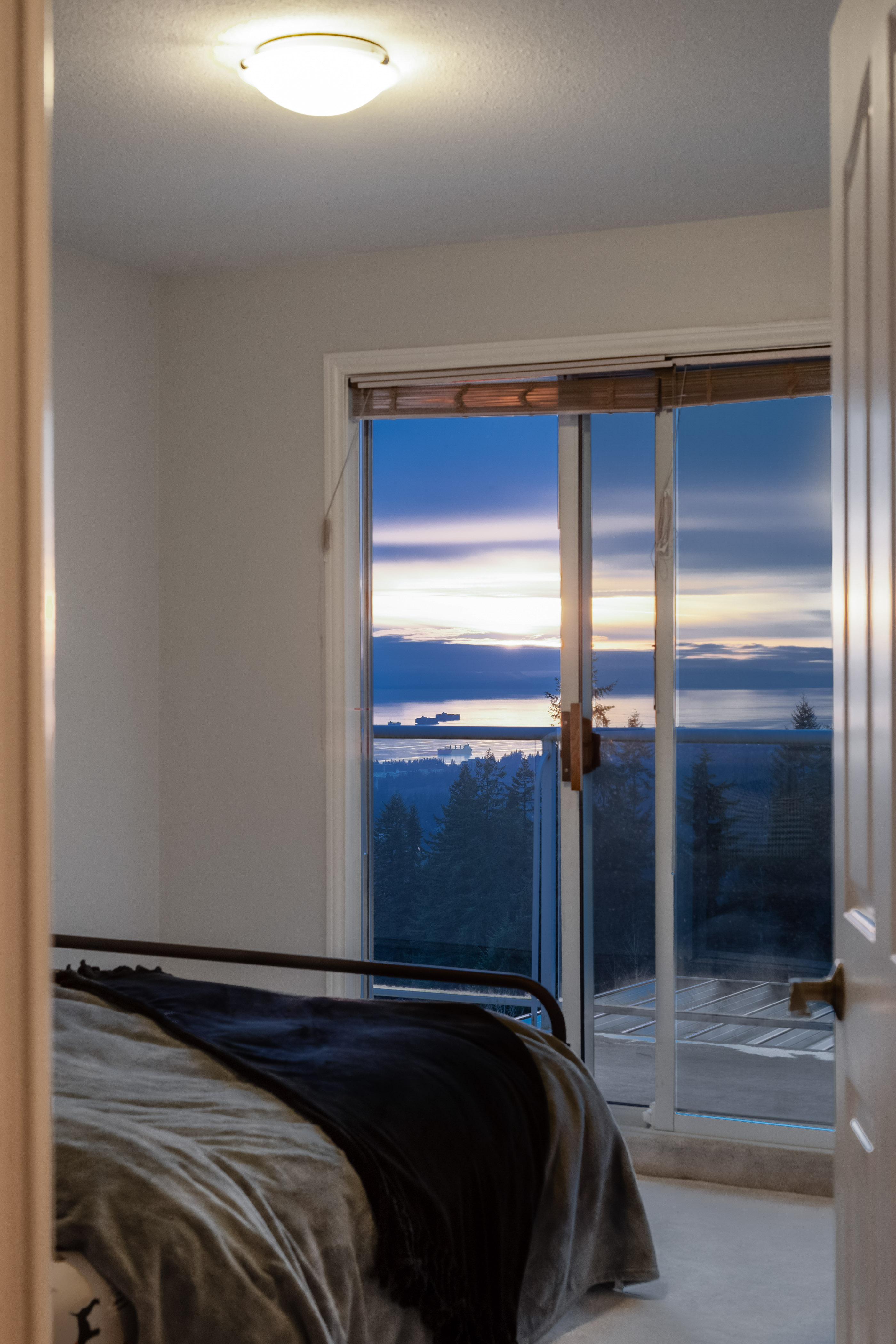 4275 St. Georges Ave, North Vancouver 40