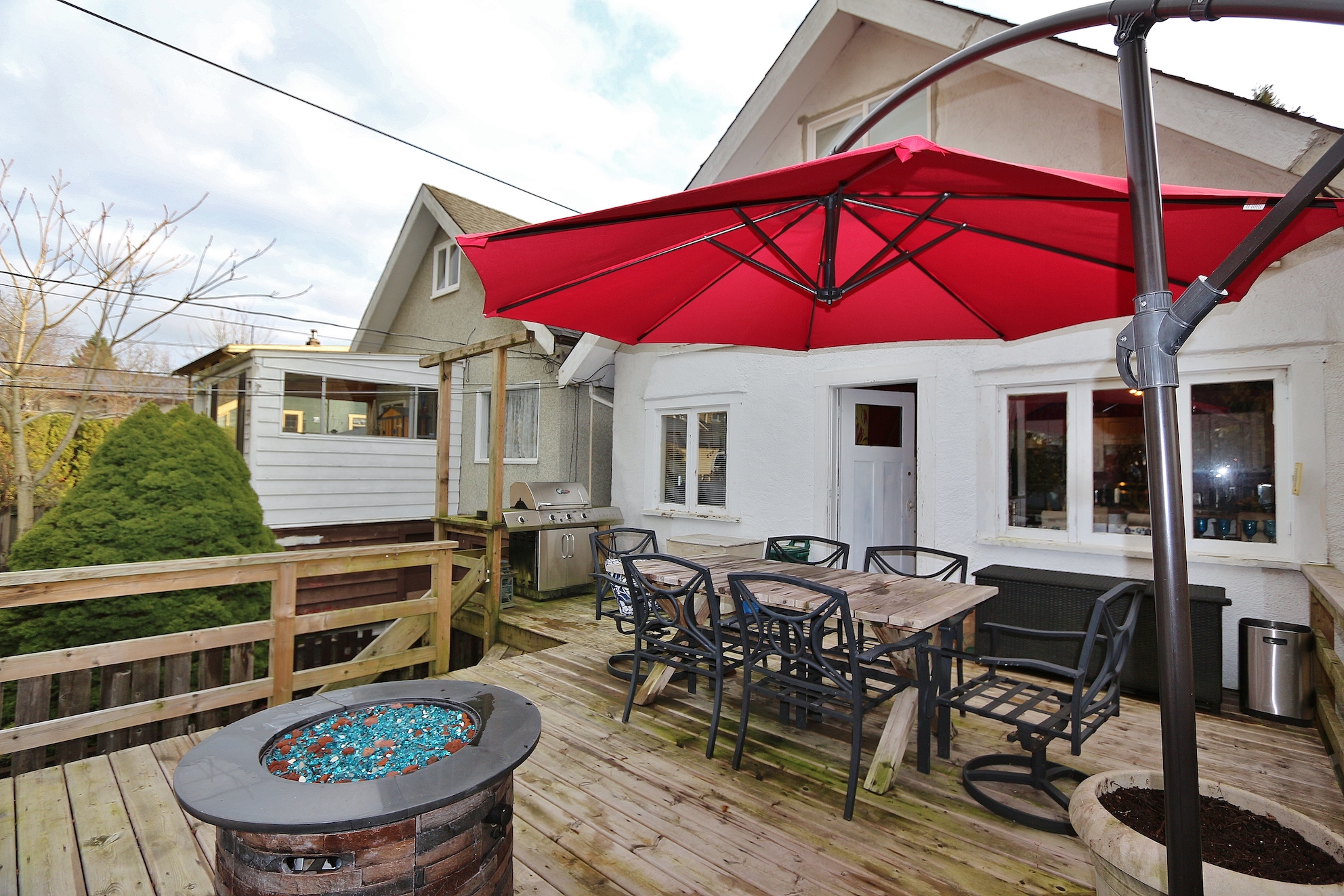 416 - 418 E 16th St, North Vancouver 13