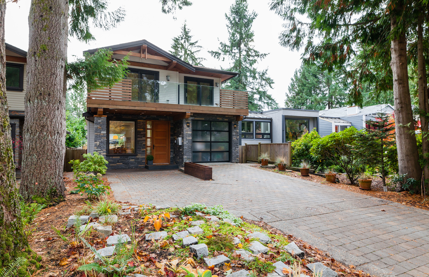 1079 Canyon Boulevard, North Vancouver 40