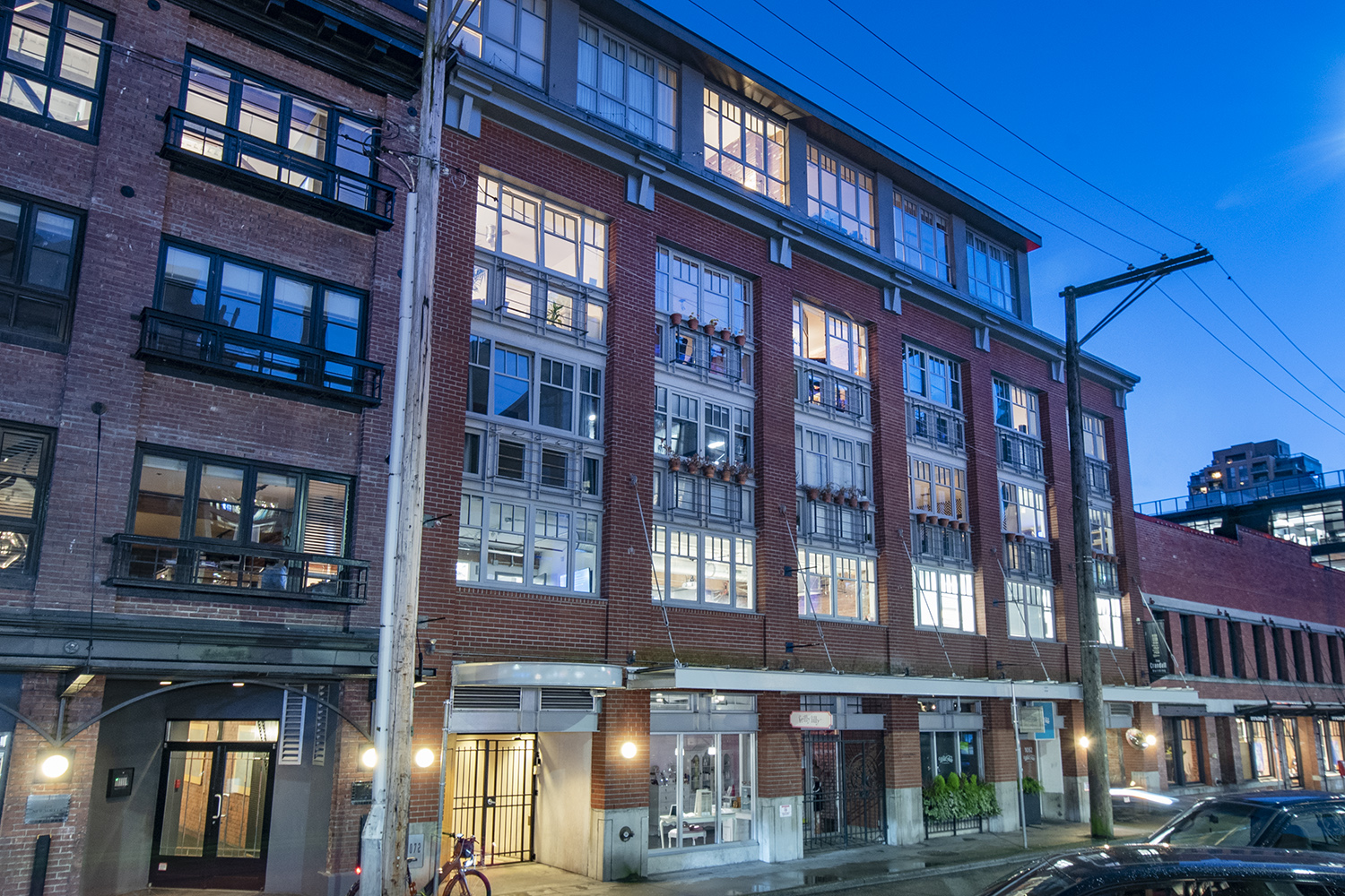 SOLD!! #604 – 1072 Hamilton St, Vancouver