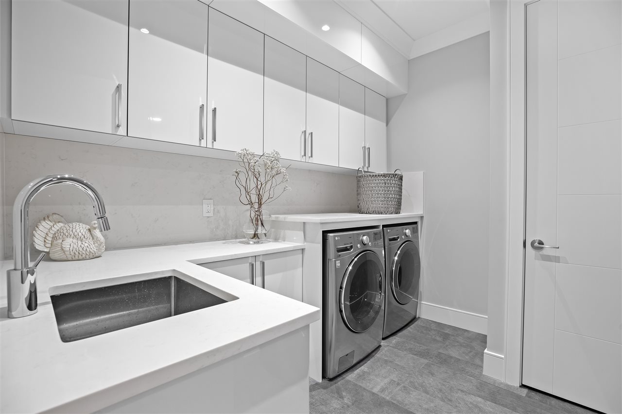 SOLD!! 968 Prospect Ave, North Vancouver 19