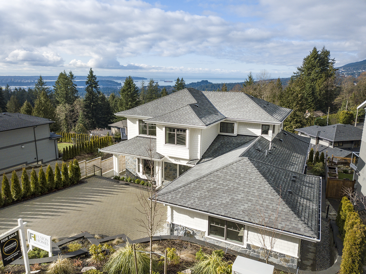 4355 Starlight Way, North Vancouver 52