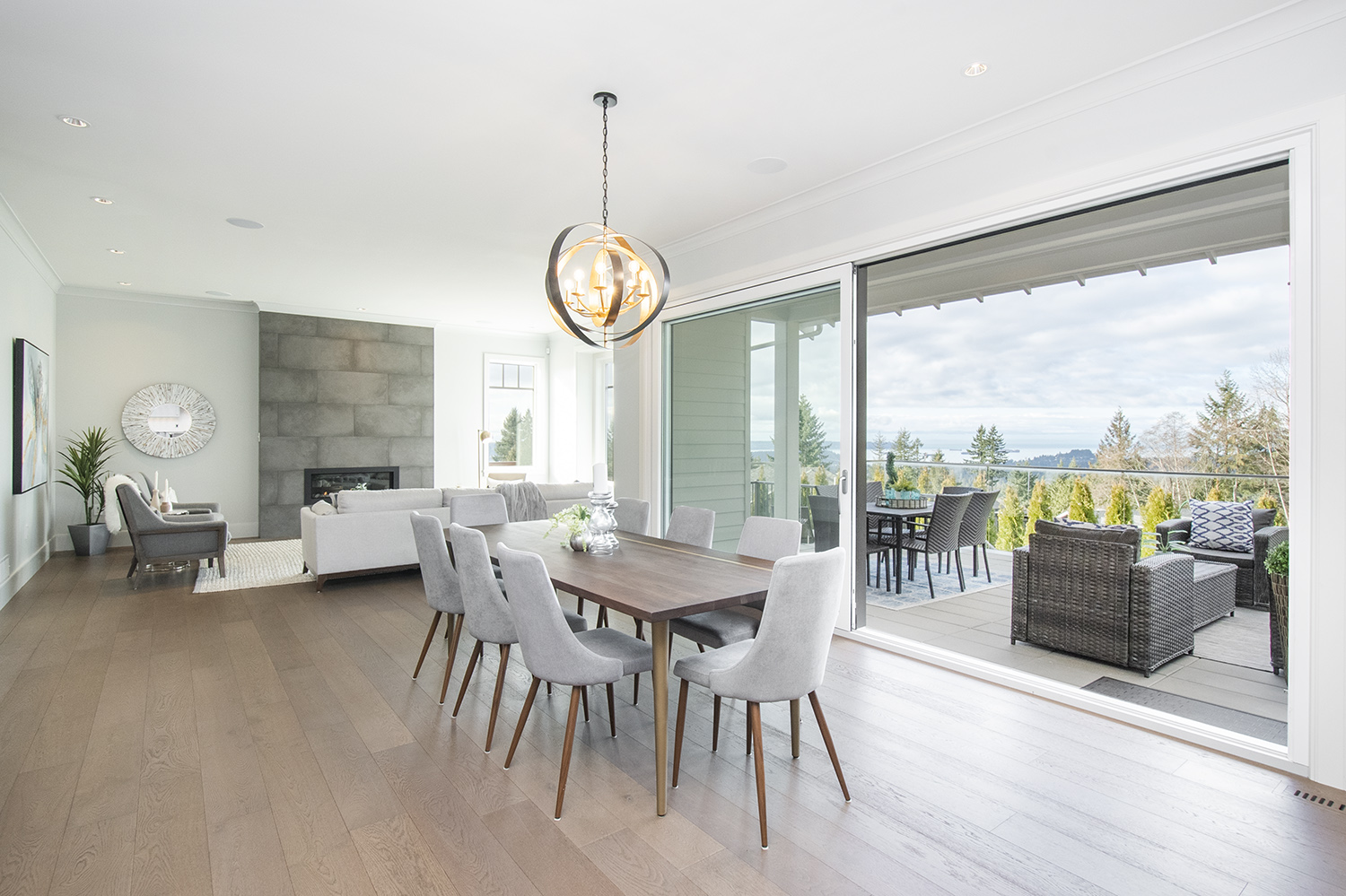 4355 Starlight Way, North Vancouver 19