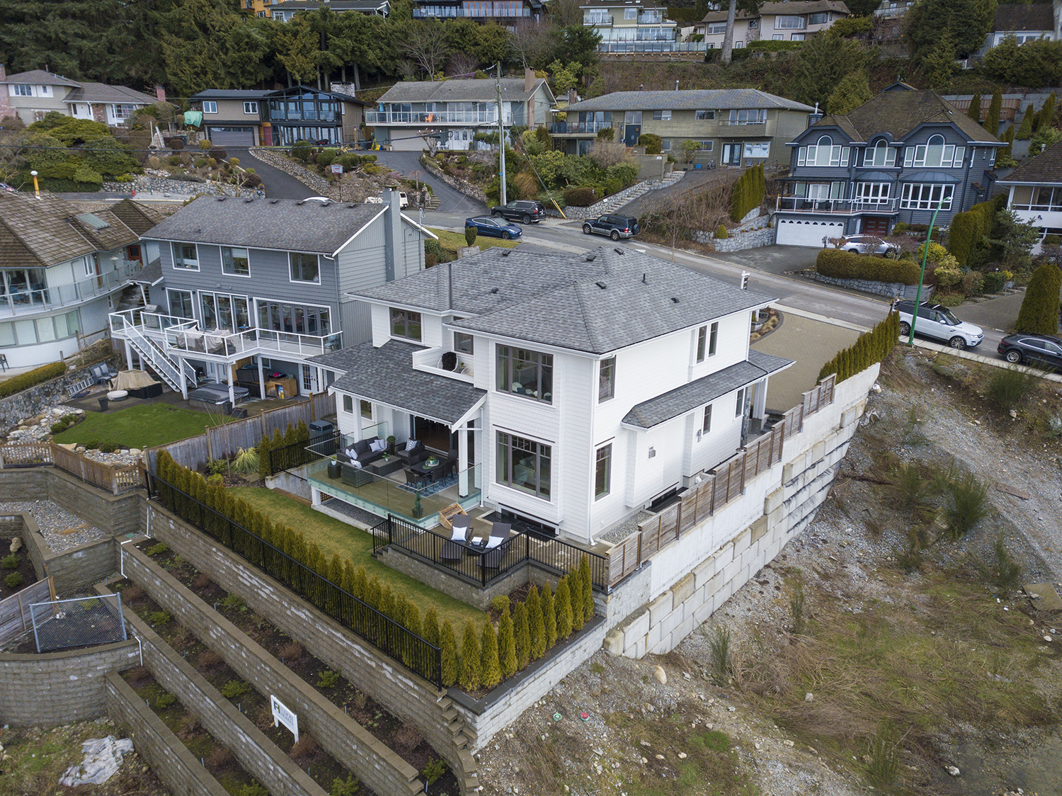 4355 Starlight Way, North Vancouver 48