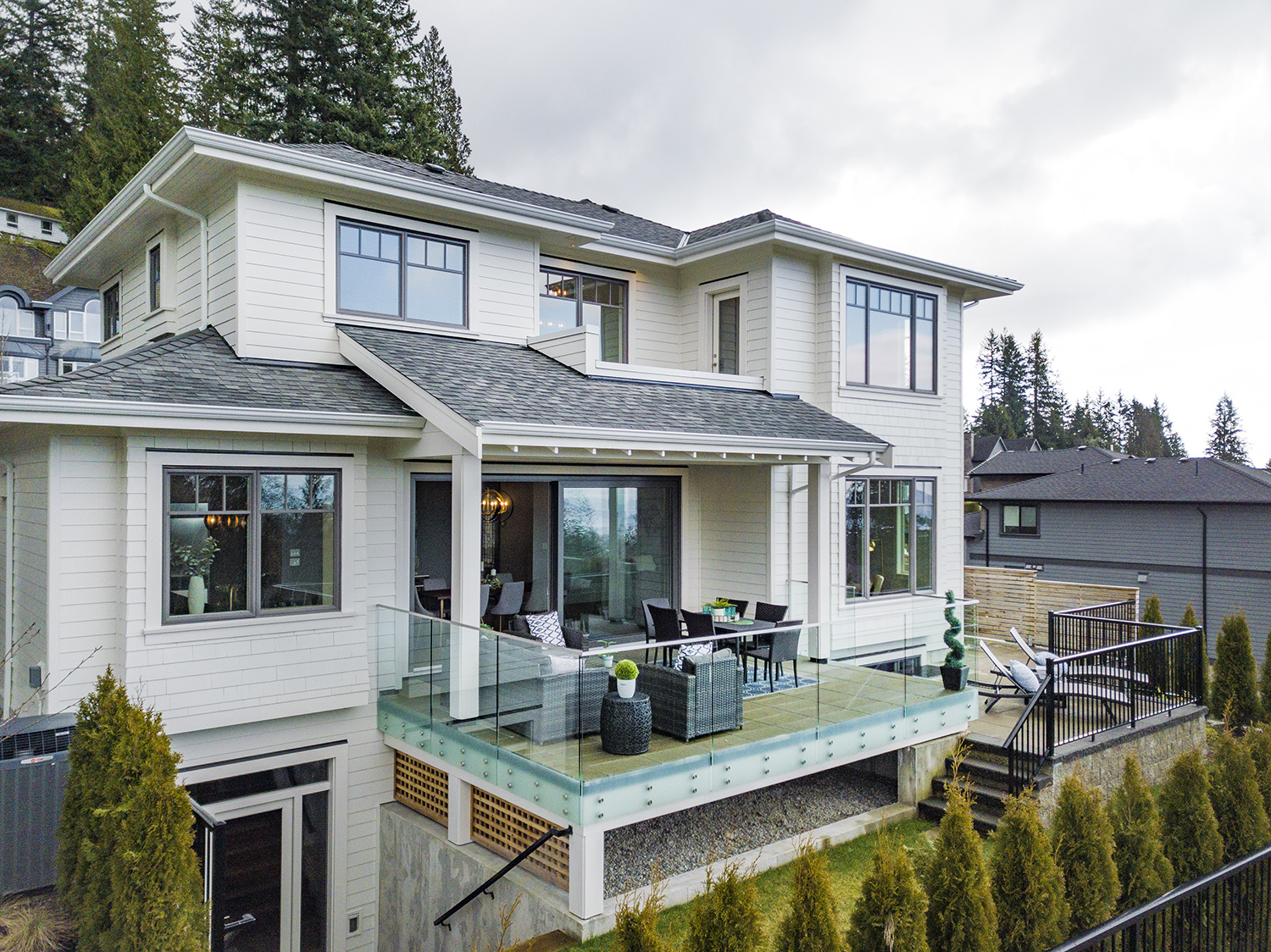4355 Starlight Way, North Vancouver 53