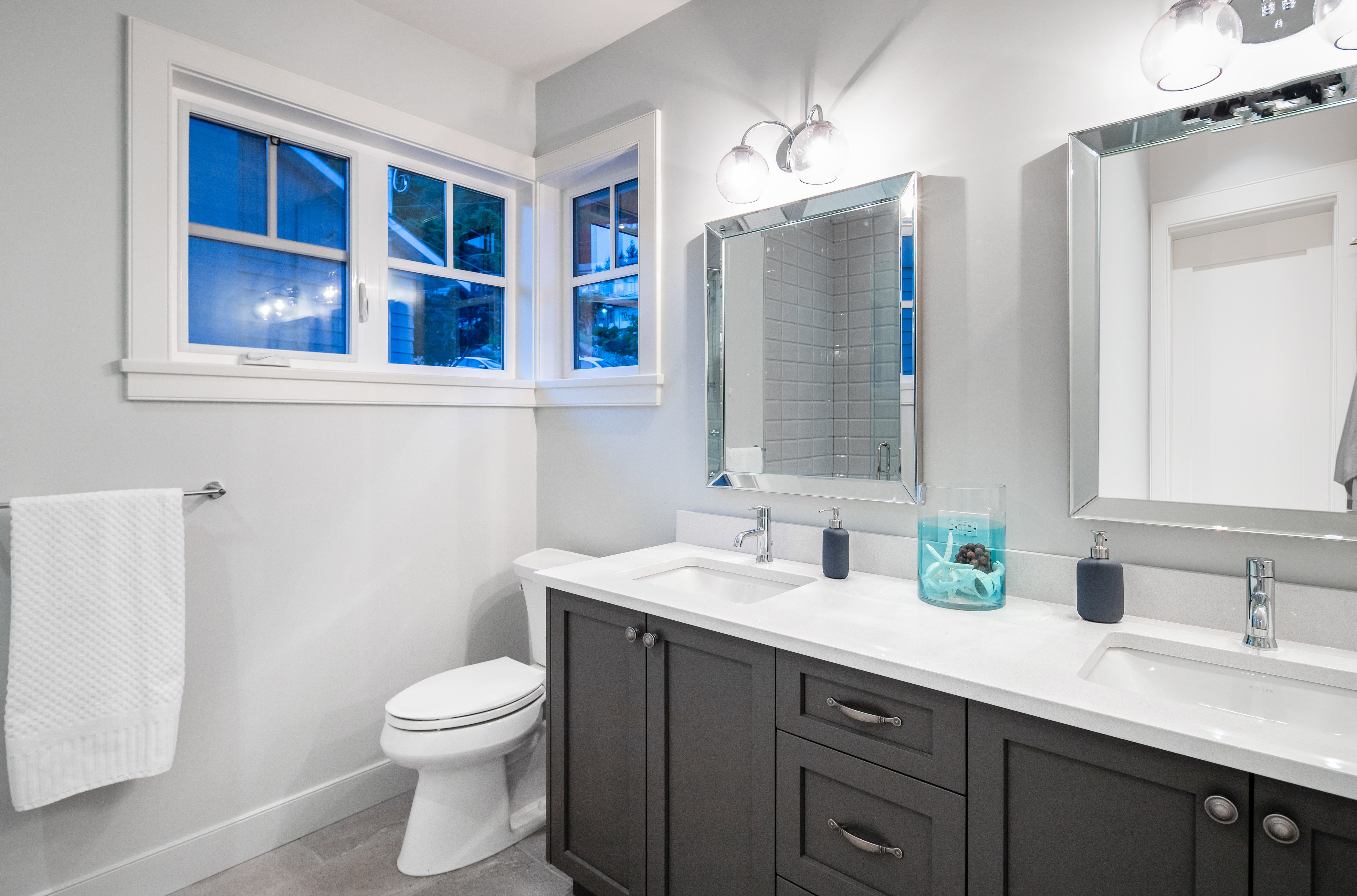 4355 Starlight Way, North Vancouver 47