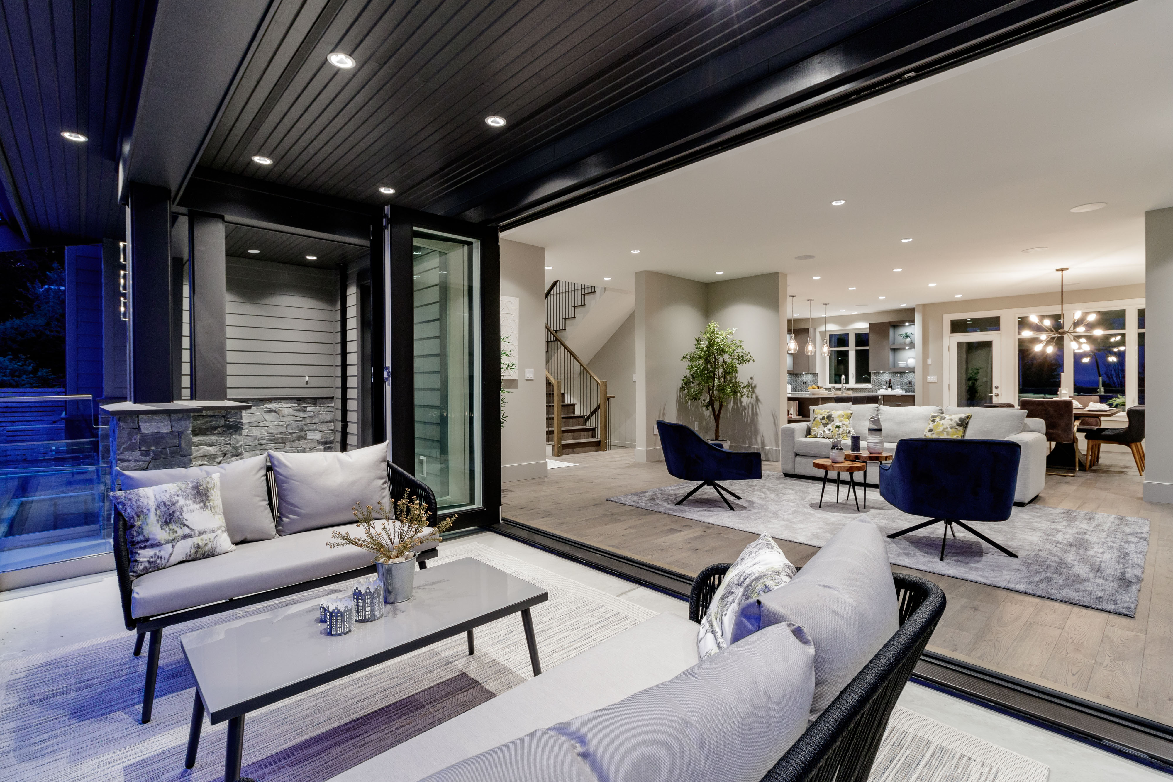 286 Monteray Avenue, North Vancouver 11