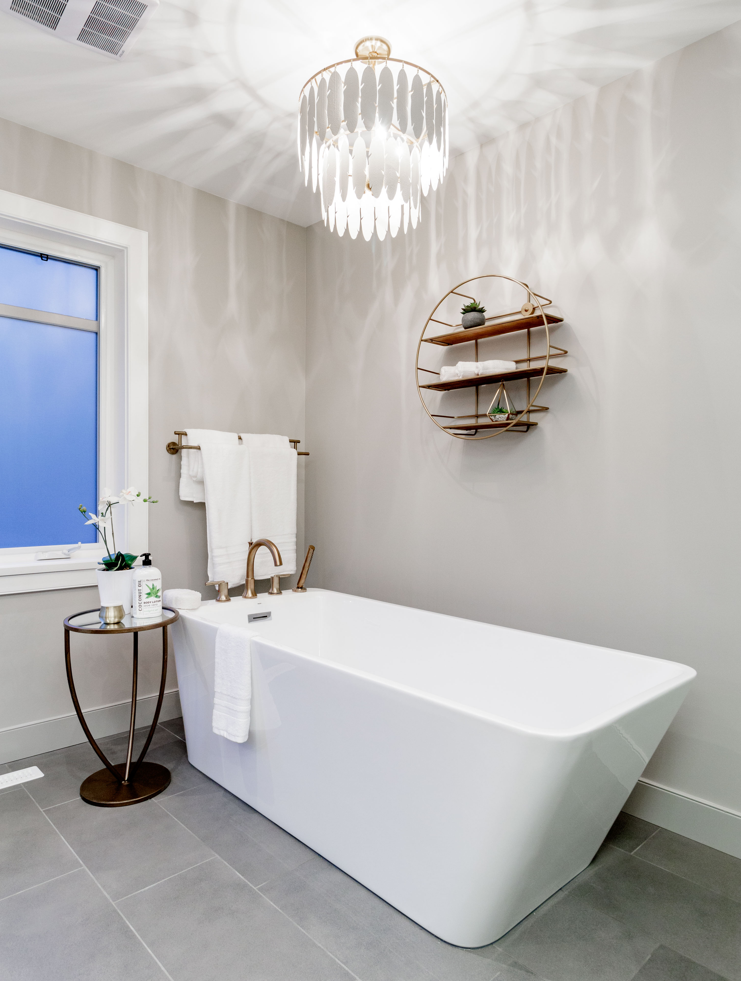 286 Monteray Avenue, North Vancouver 34