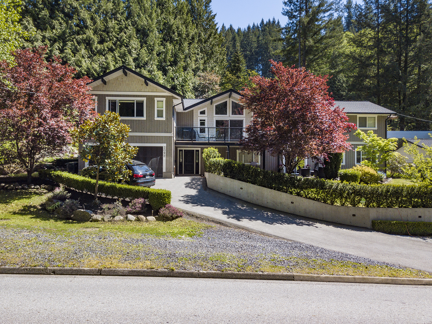 2092 Riverside Drive, North Vancouver