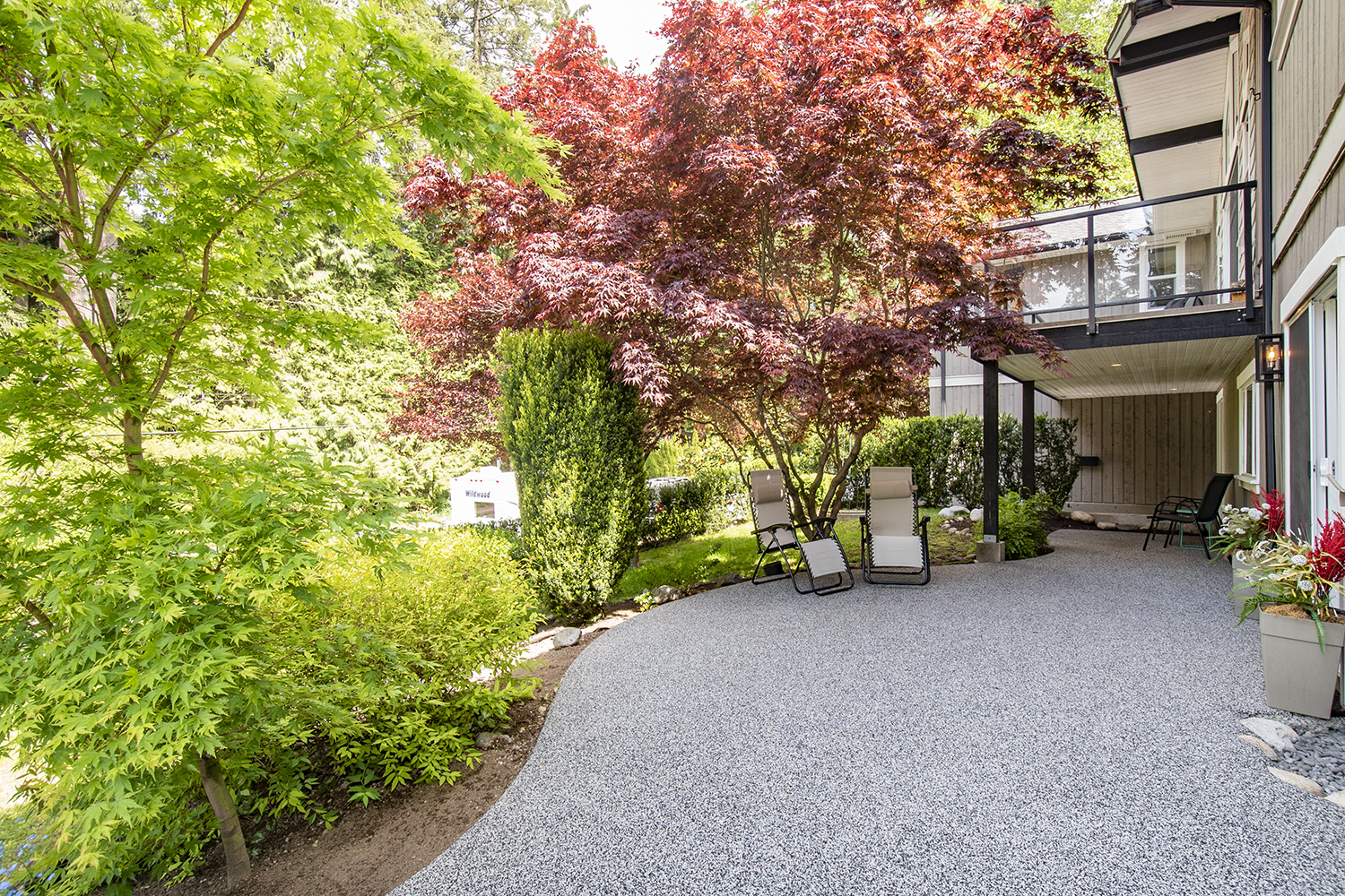 2092 Riverside Drive, North Vancouver 26