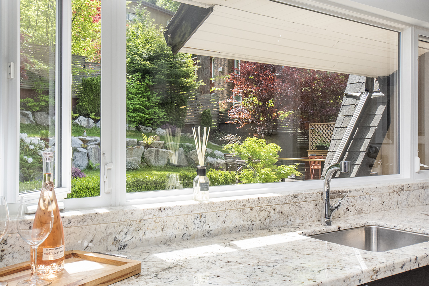 2092 Riverside Drive, North Vancouver 21