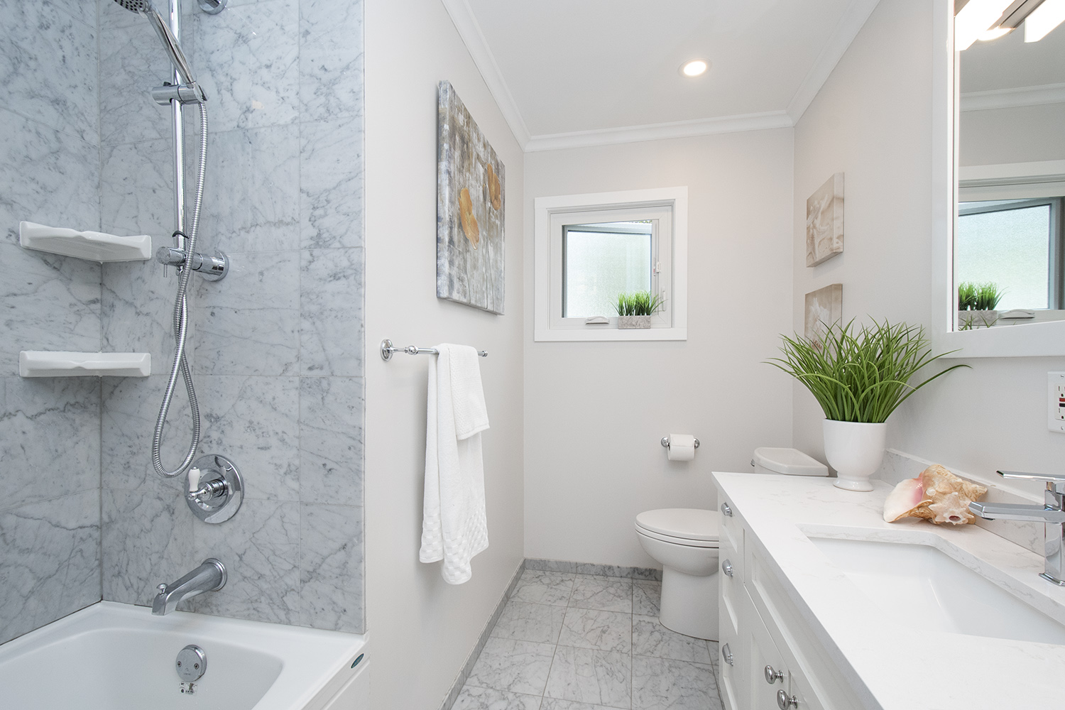 979 Prospect Ave, North Vancouver 34
