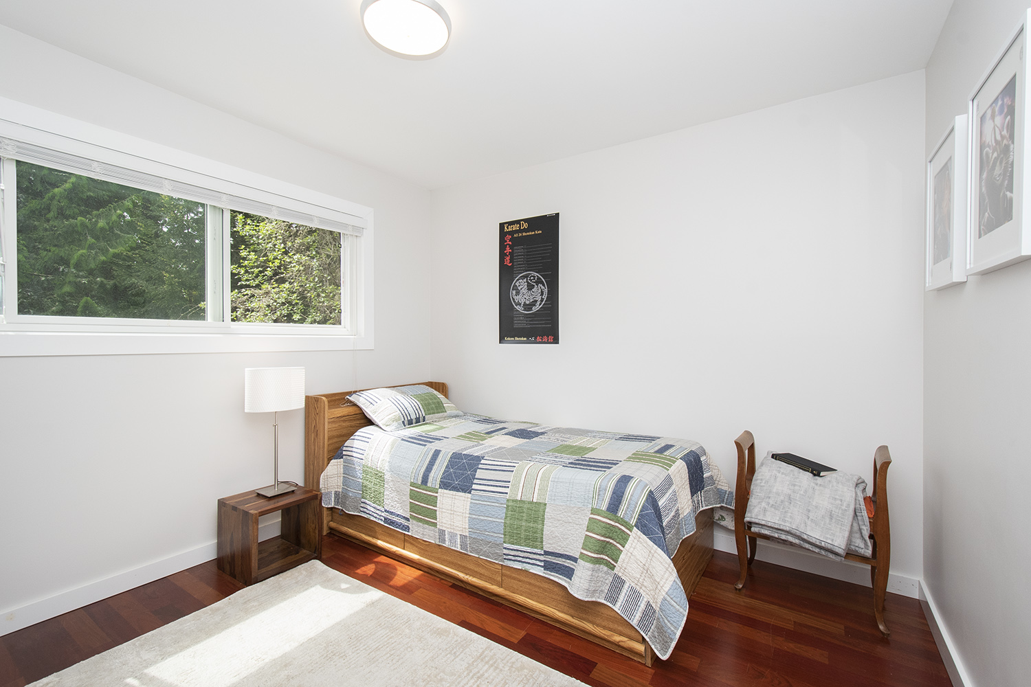 979 Prospect Ave, North Vancouver 35