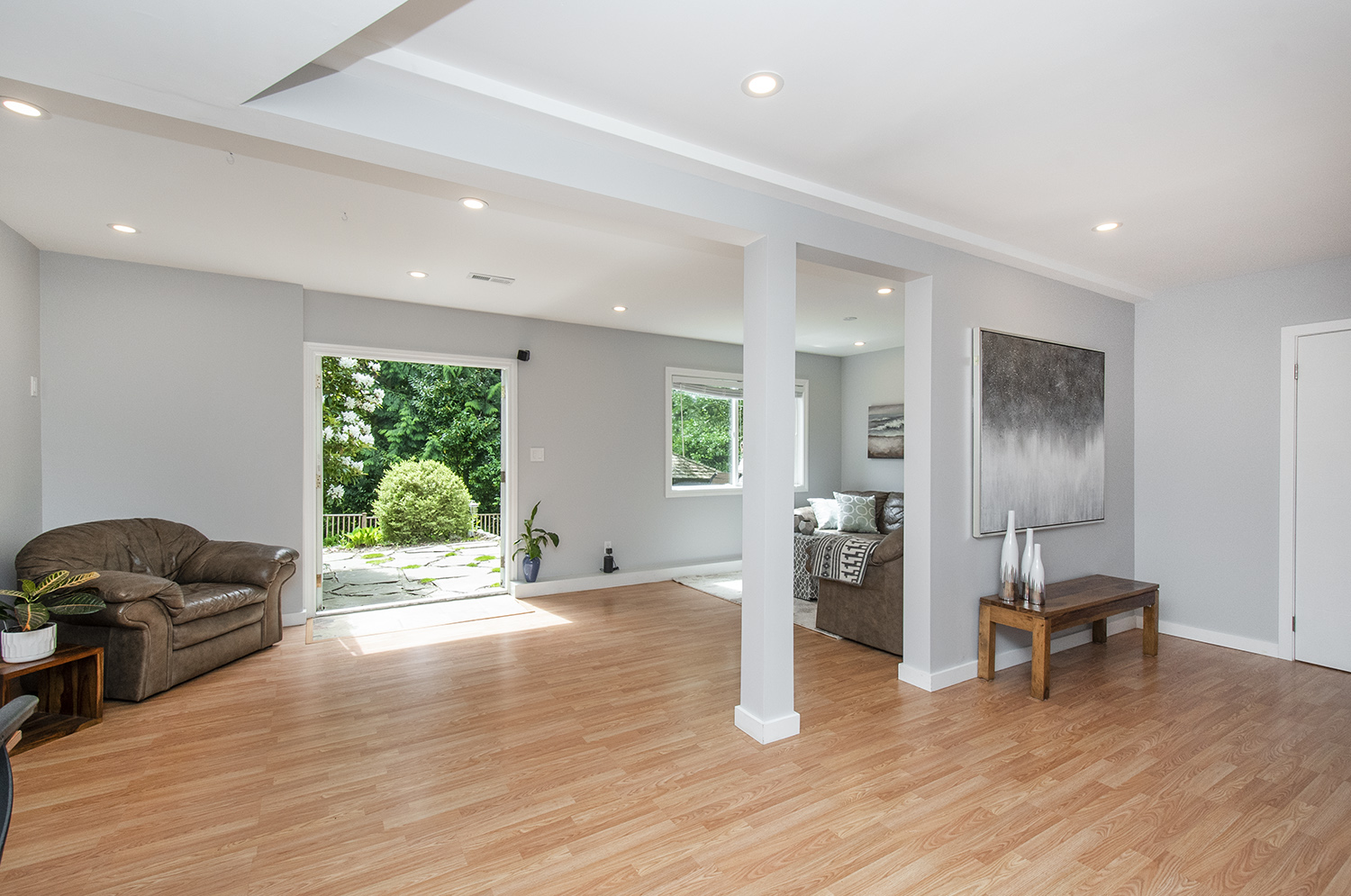 979 Prospect Ave, North Vancouver 44