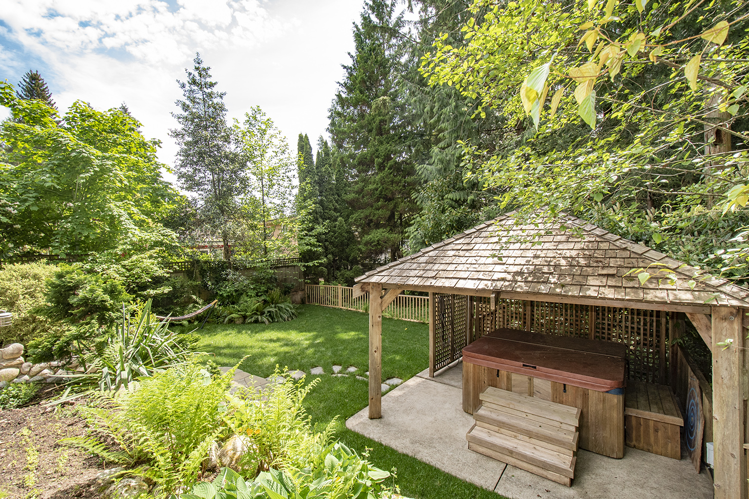 979 Prospect Ave, North Vancouver 46