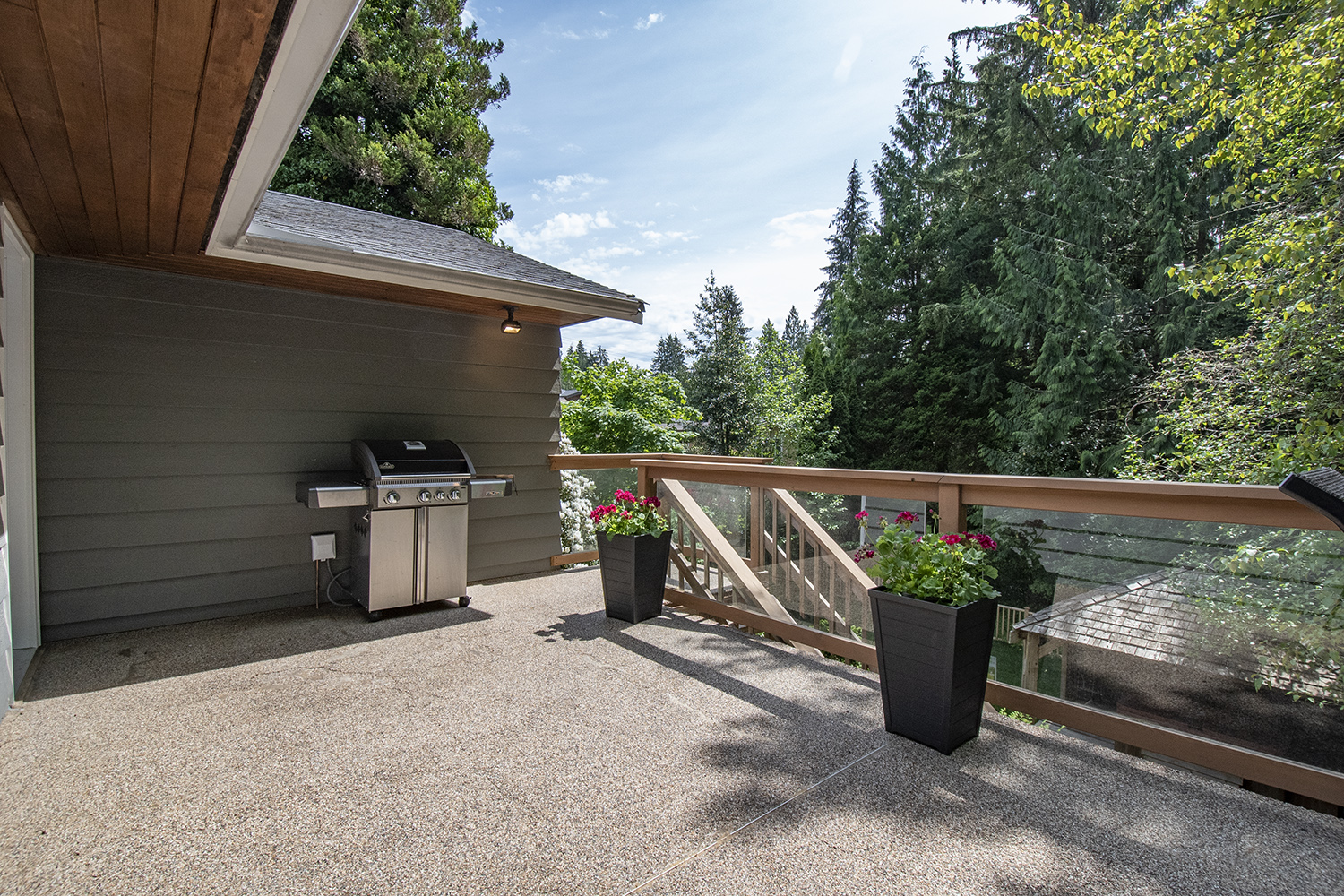 979 Prospect Ave, North Vancouver 19