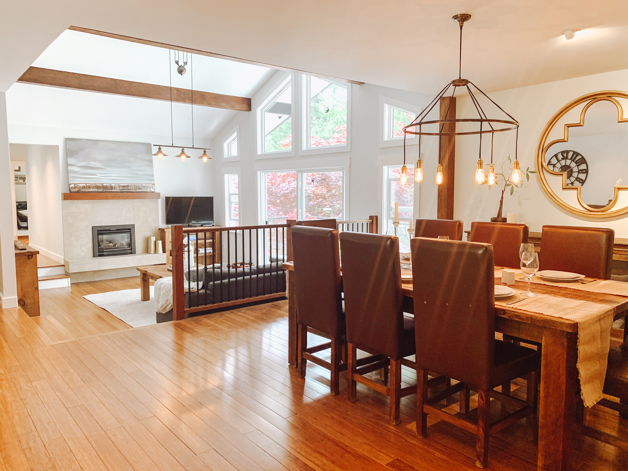 2092 Riverside Drive, North Vancouver 14