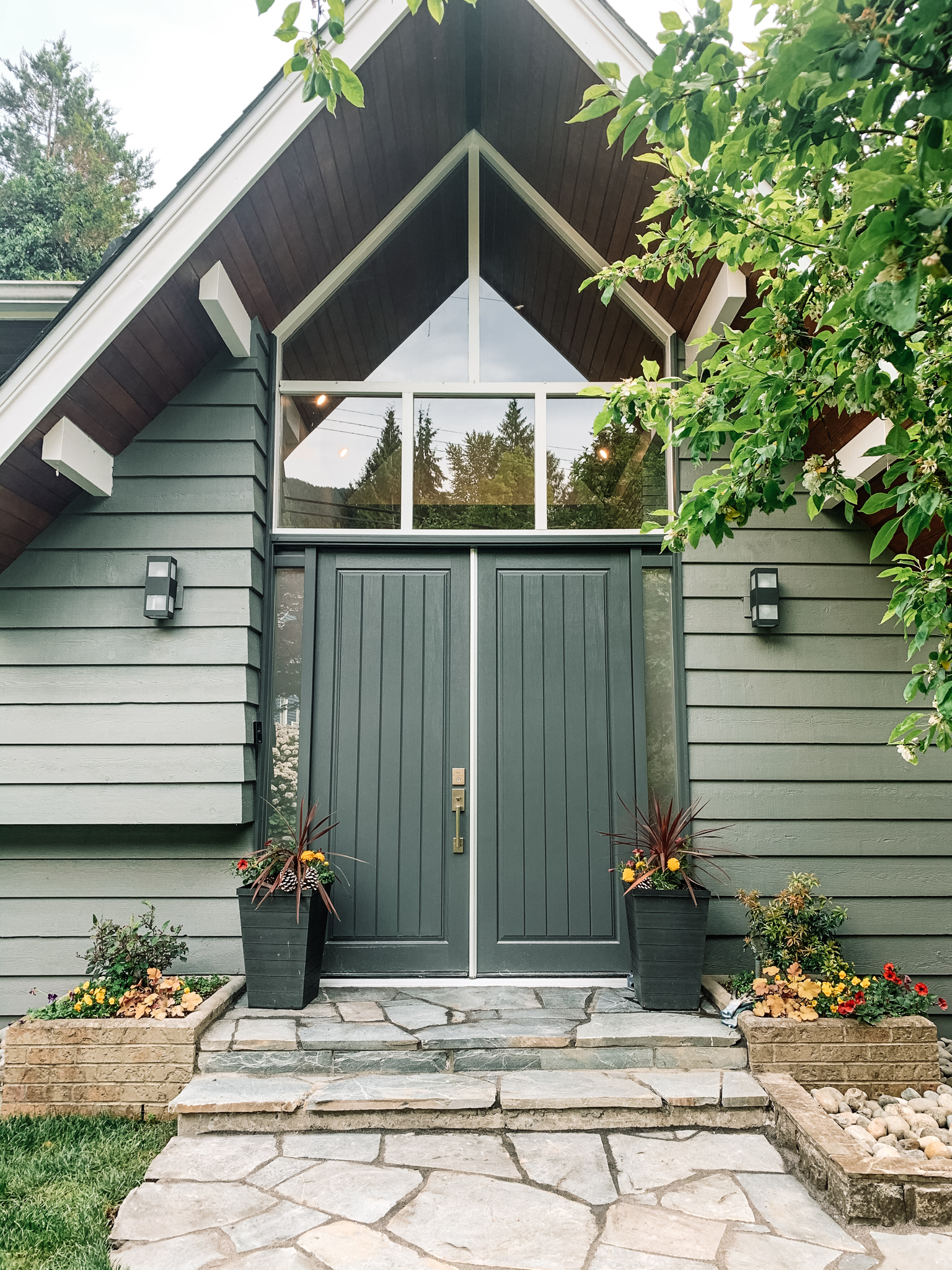 979 Prospect Ave, North Vancouver