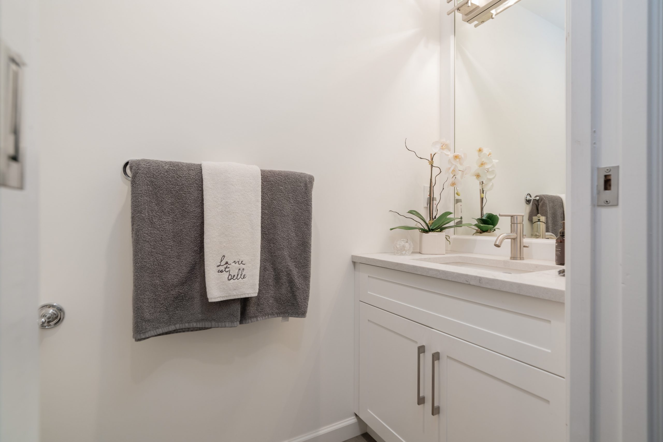 #8 - 3750 Edgemont Boulevard, North Vancouver 46
