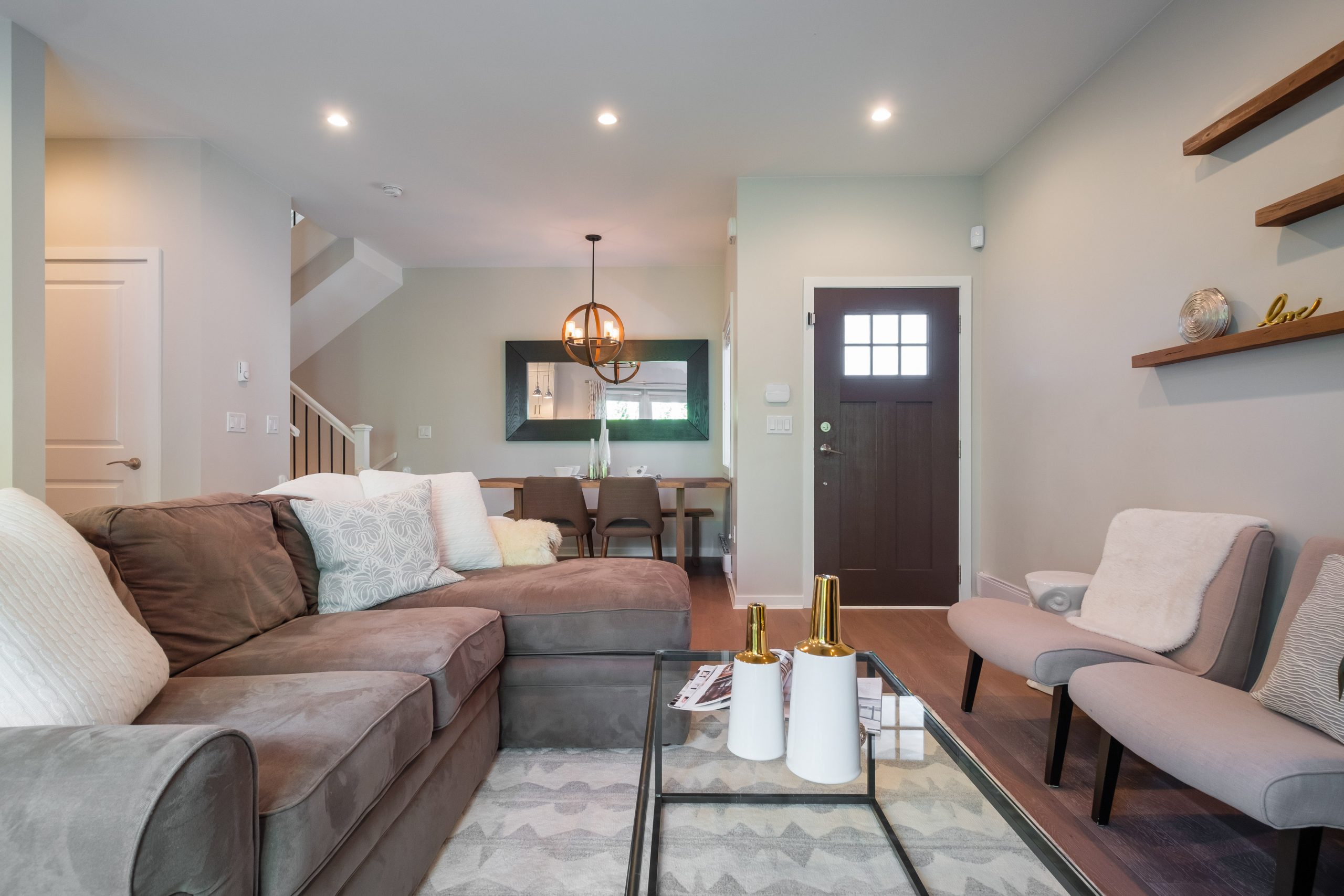 248 E 6th Street, North Vancouver 7