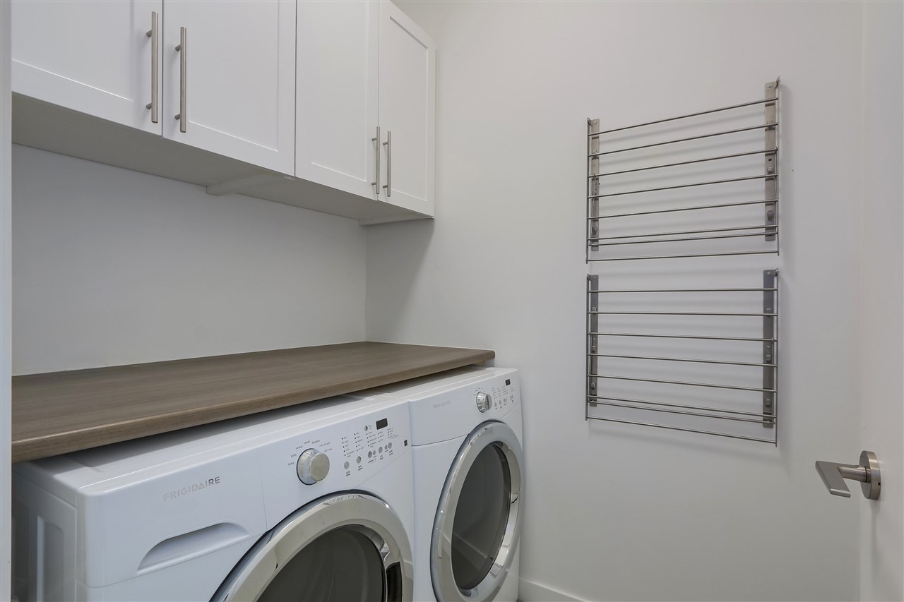 #8 - 433 Seymour River Place 16