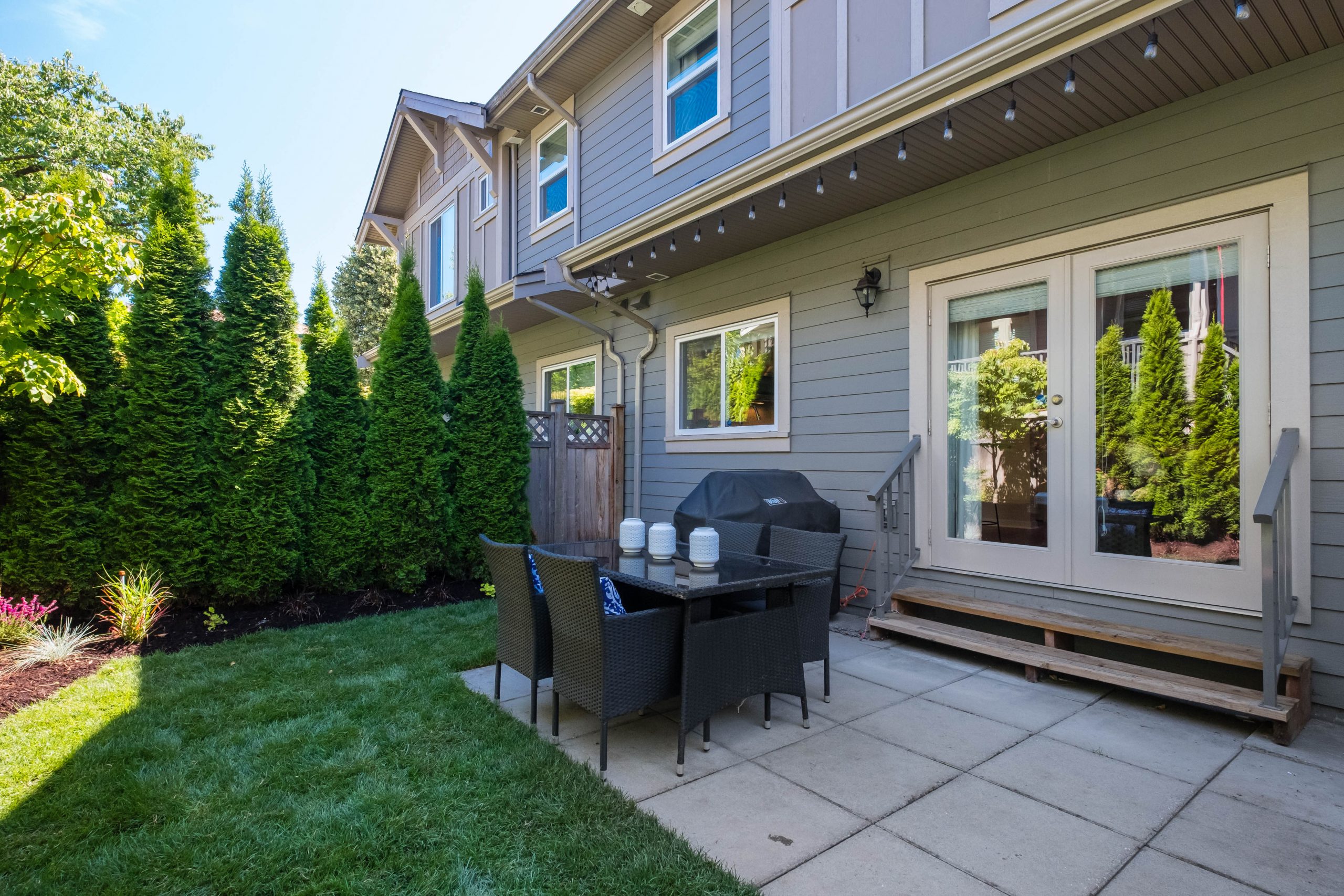 248 E 6th Street, North Vancouver 42