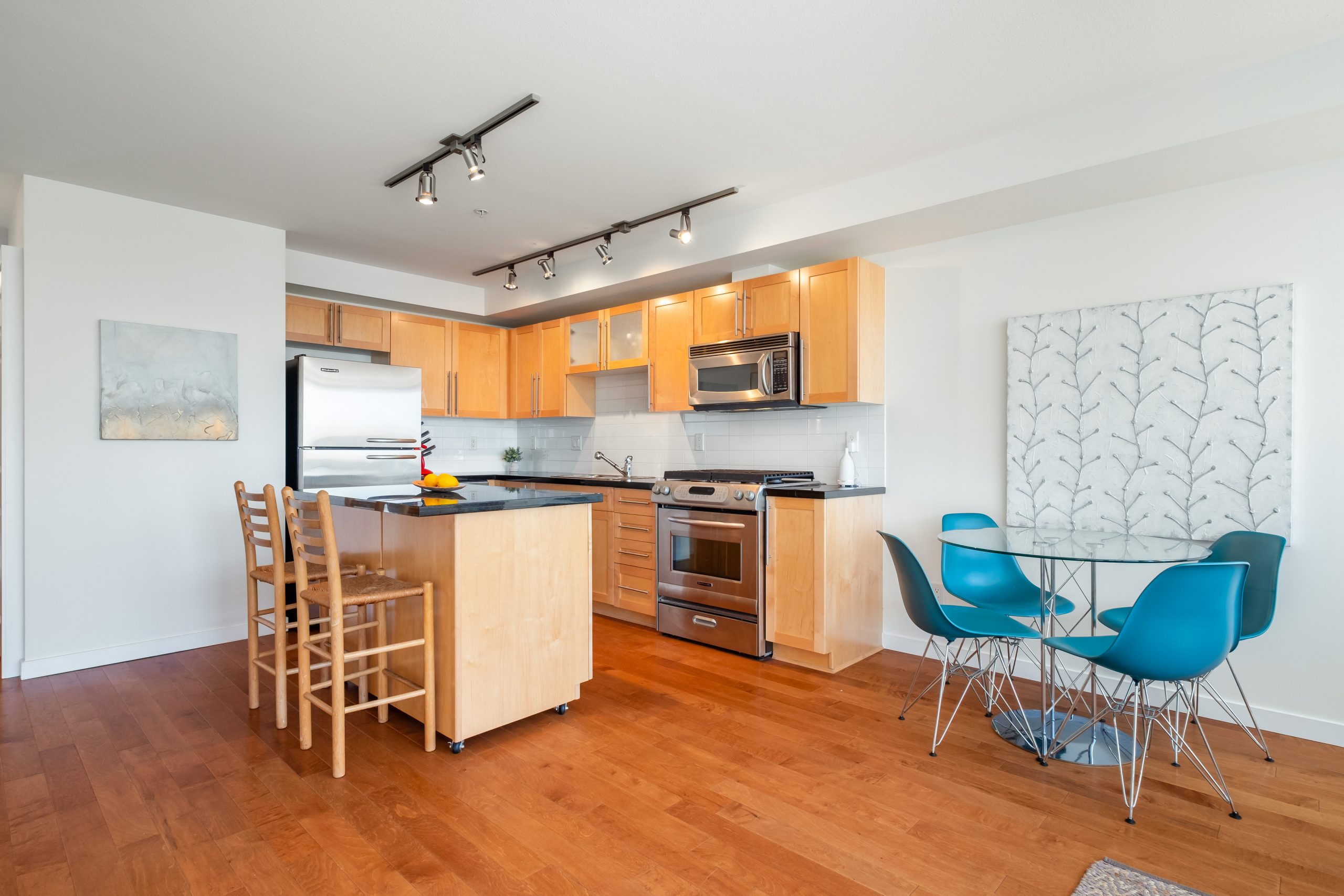 #303 - 122 E 3rd St, North Vancouver 15