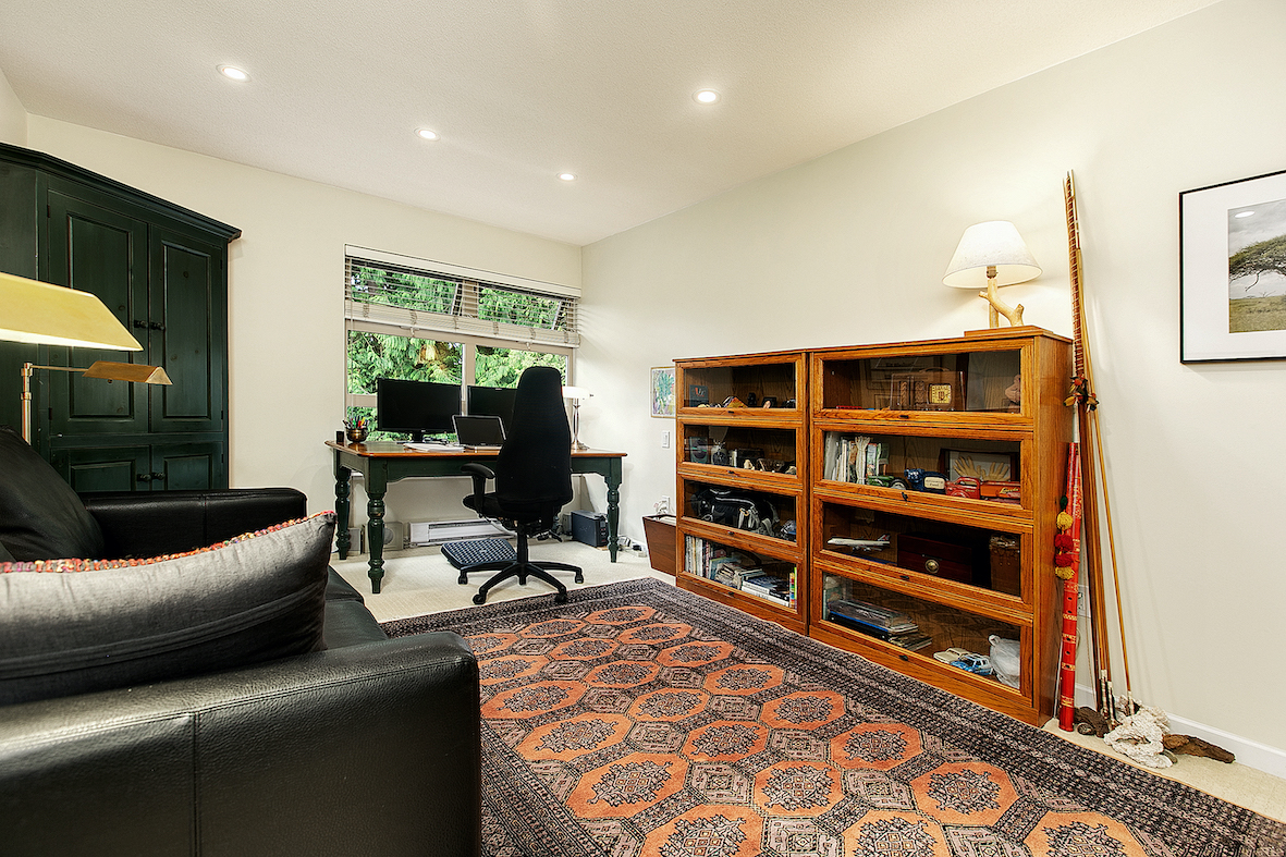 #9 - 3750 Edgemont Blvd, North Vancouver 27