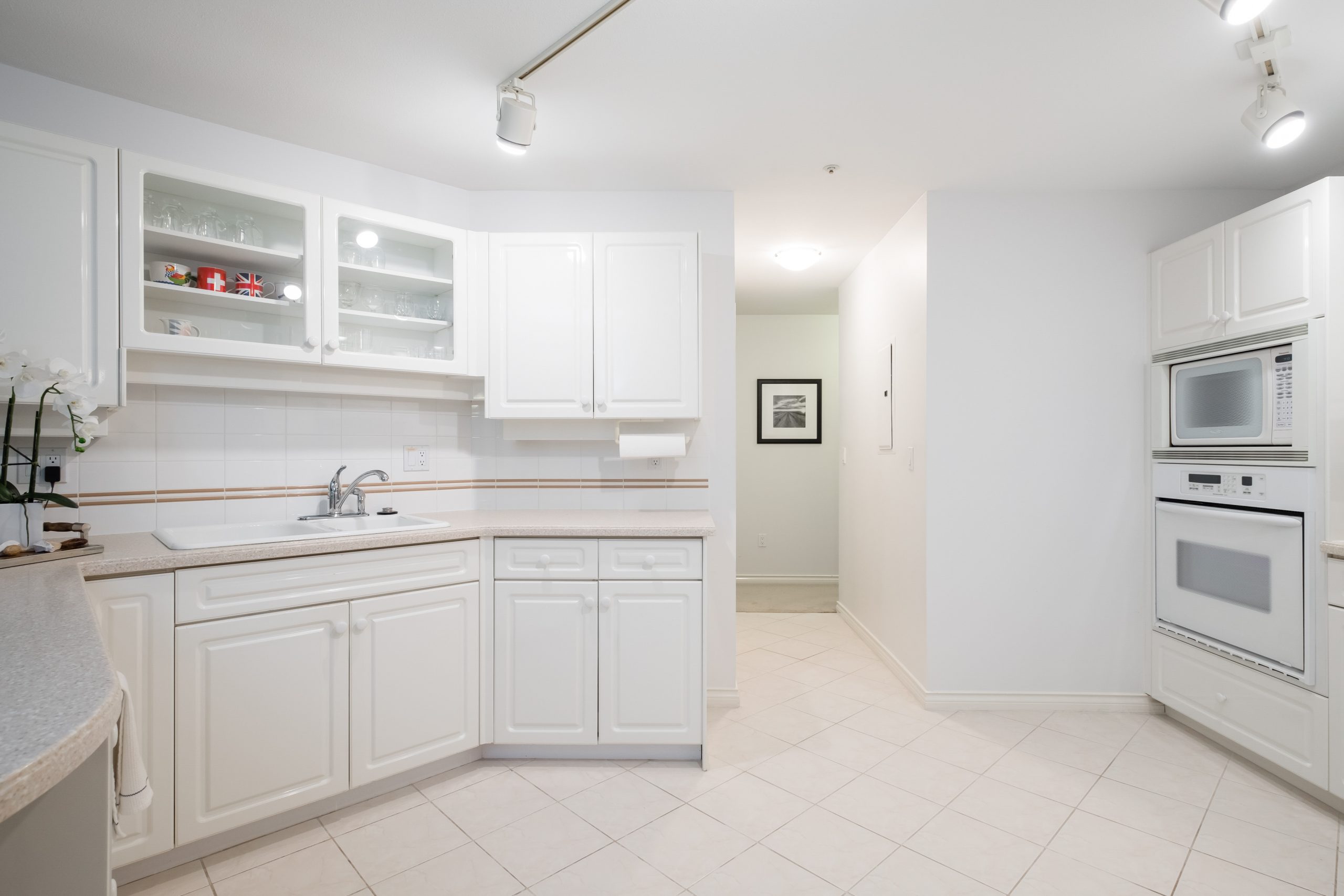 #203 - 3200 Capilano Crescent, North Vancouver 33