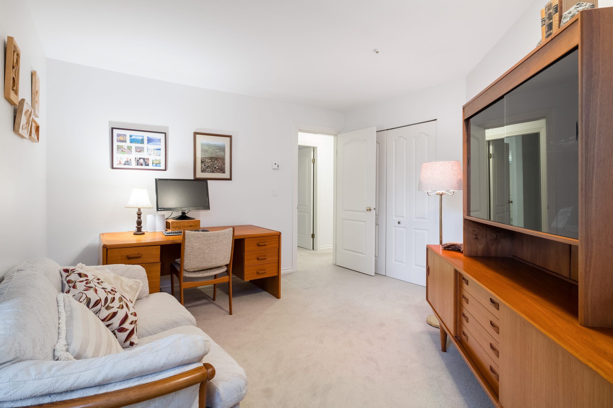 #203 - 3200 Capilano Crescent, North Vancouver 17