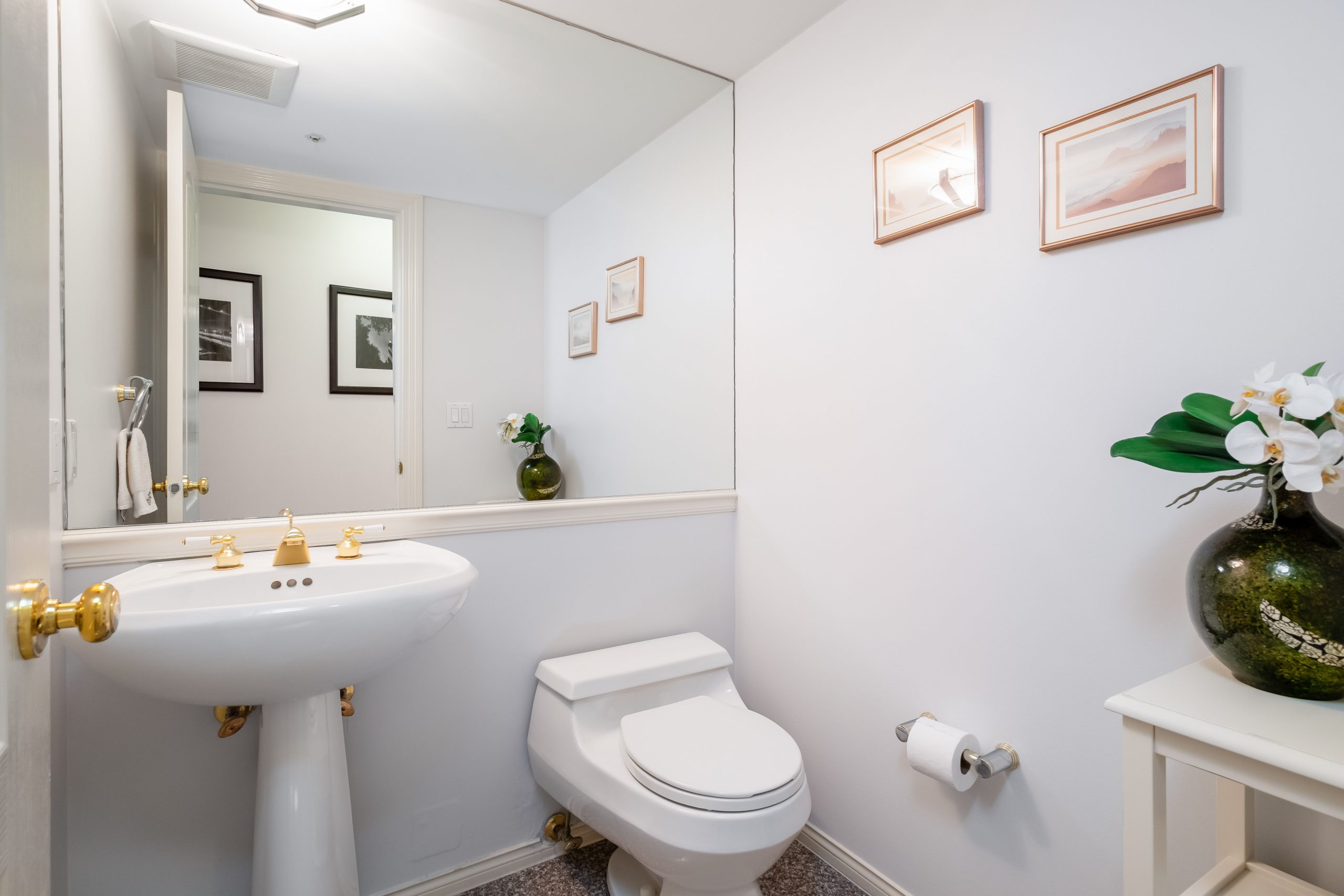 #203 - 3200 Capilano Crescent, North Vancouver 21