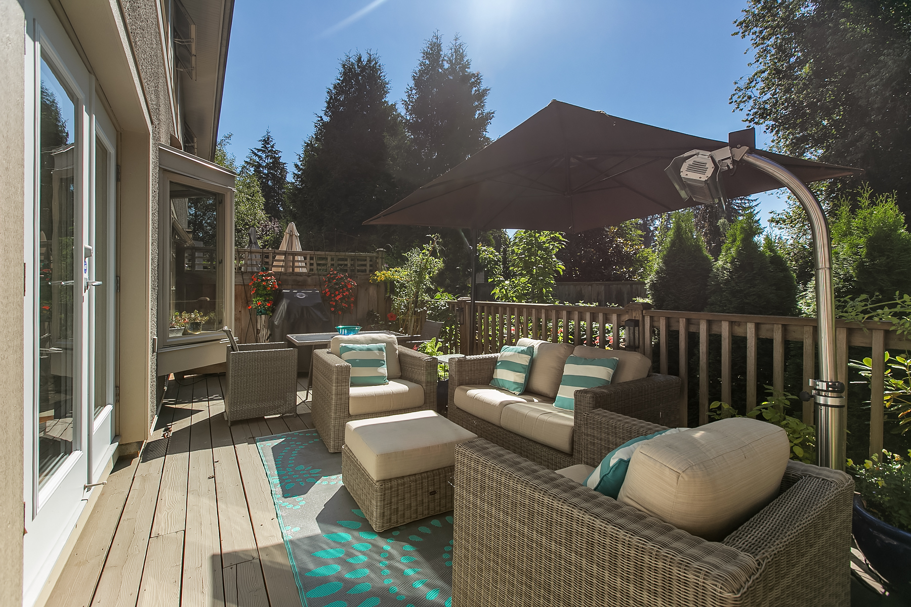 #9 - 3750 Edgemont Blvd, North Vancouver 16