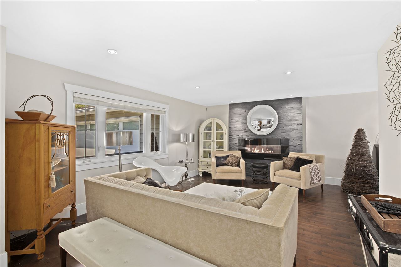 SOLD!! 1225 Greenbriar Way, North Vancouver 4