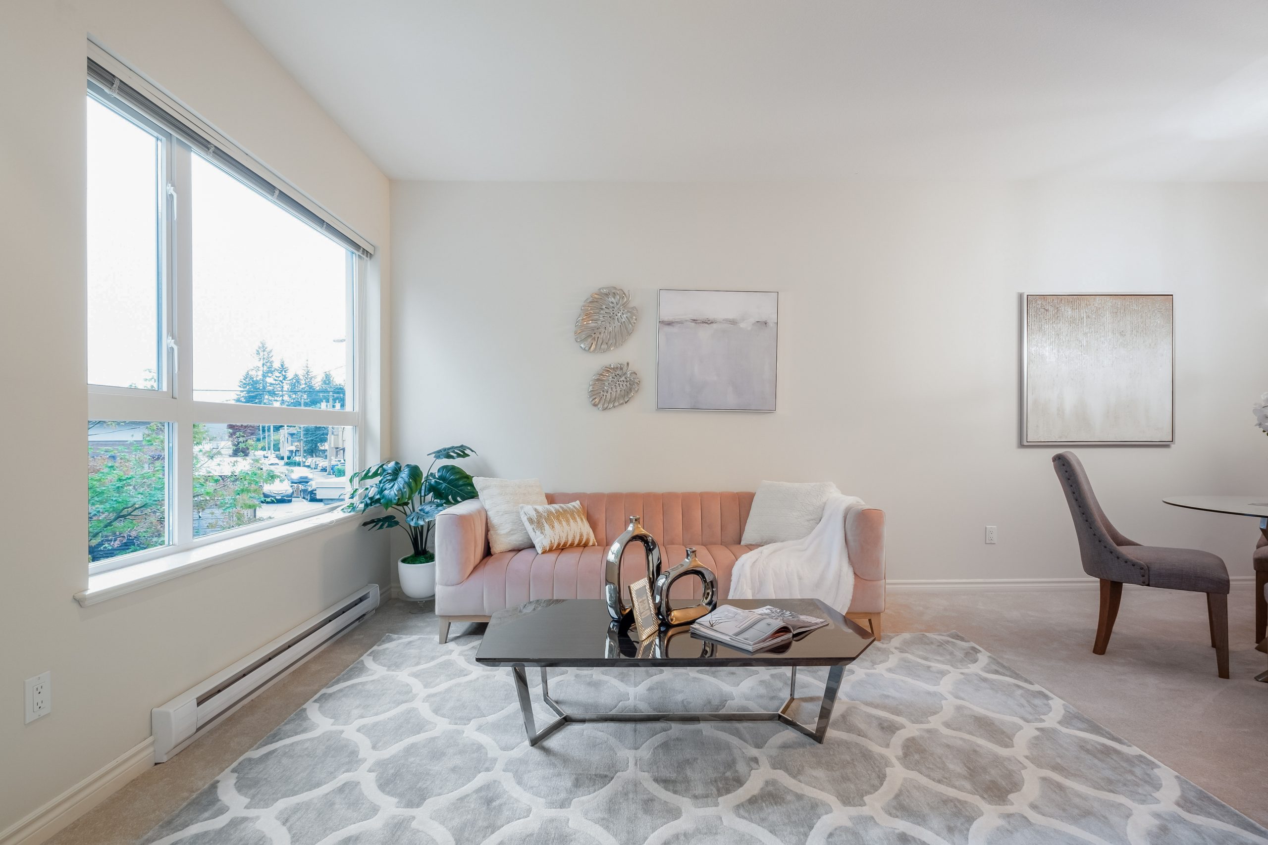 204 - 3151 Connaught Crescent, North Vancouver 2