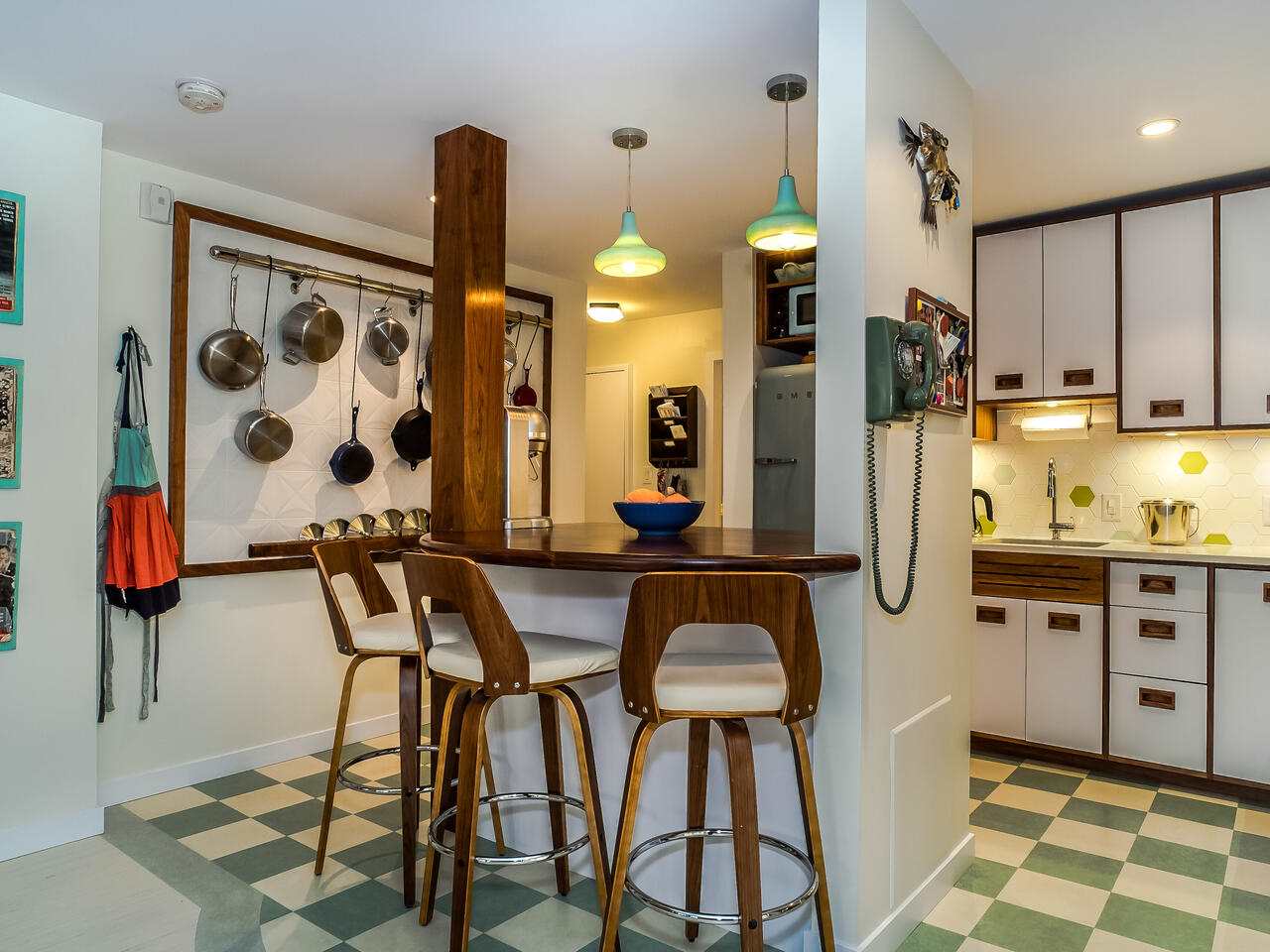 #108 - 141 W 13th St, North Vancouver 2