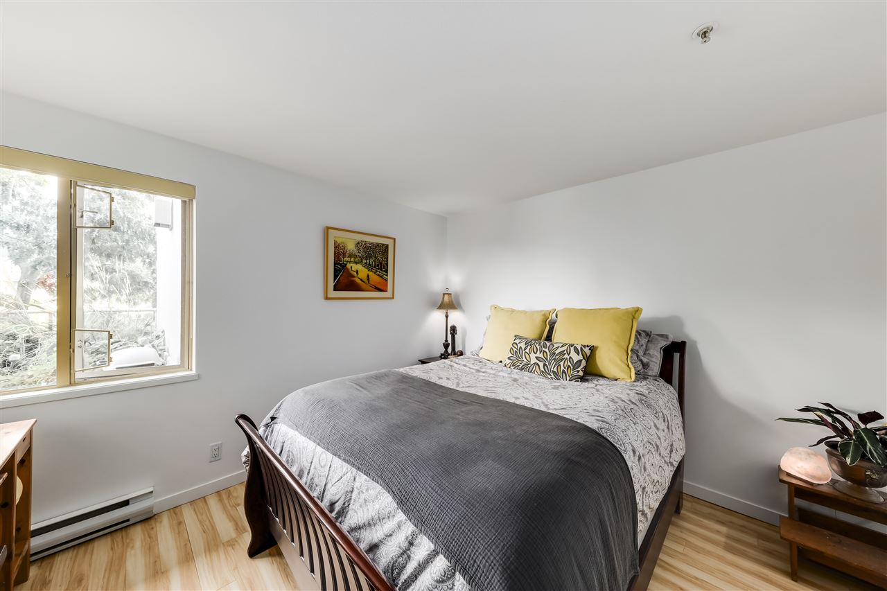 #201 - 137 W 17th St, North Vancouver 13