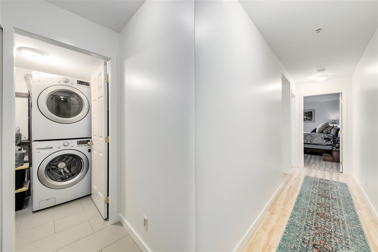 #201 - 137 W 17th St, North Vancouver 17